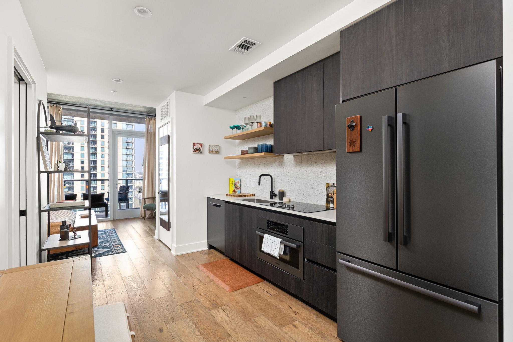 48 East Ave # 2002, Austin, TX 78701