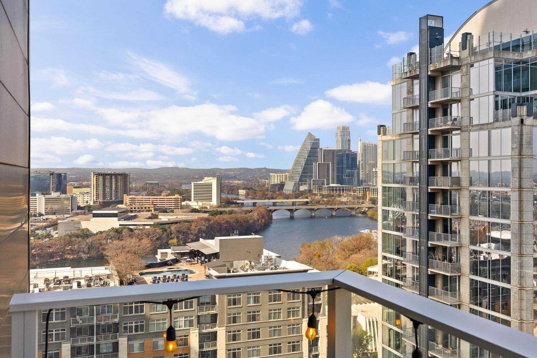 48 East Ave # 2002, Austin, TX 78701