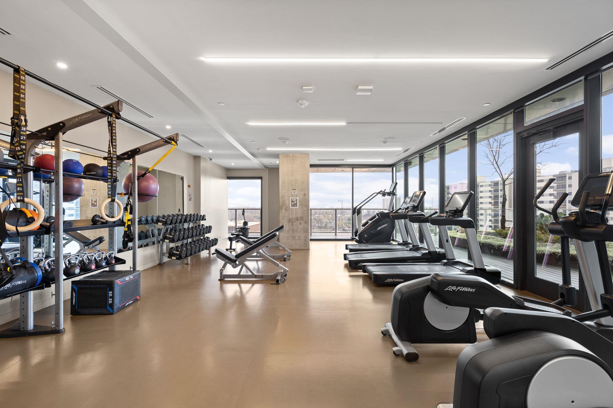 48 East Ave # 2002, Austin, TX 78701