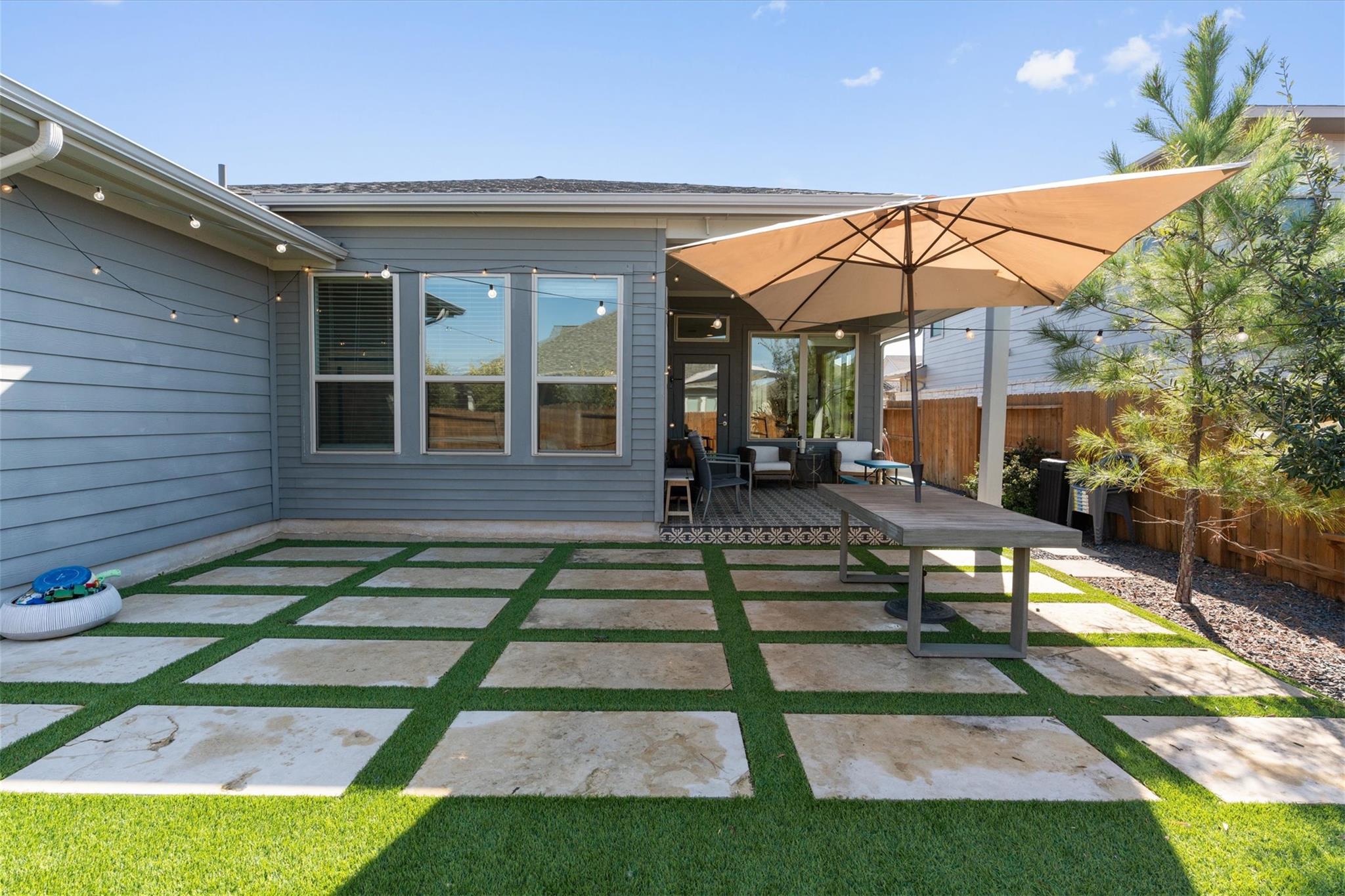 8004 Yokohama Ter, Austin, TX 78744