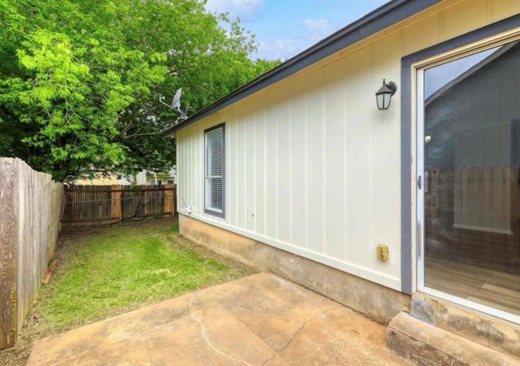 2132 Andover Dr, Round Rock, TX 78664