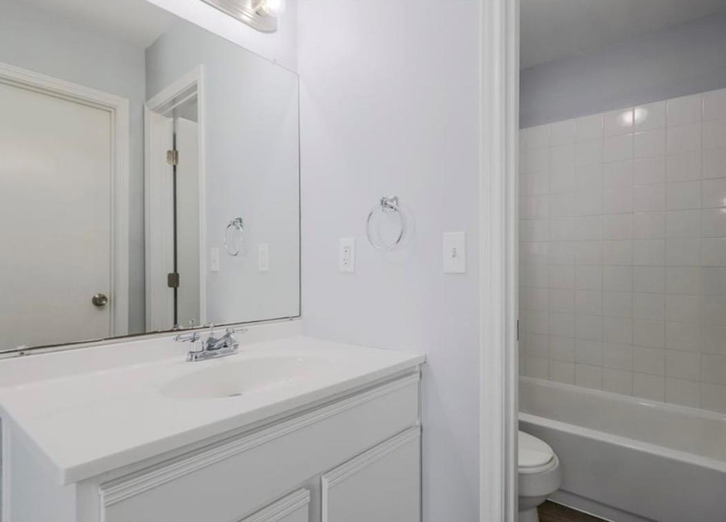 2132 Andover Dr, Round Rock, TX 78664