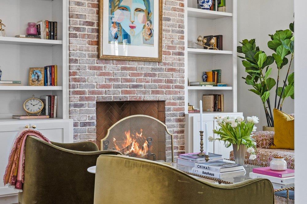 1804 S 6th St, Austin, TX 78704