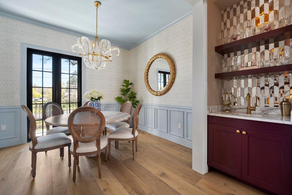 1804 S 6th St, Austin, TX 78704