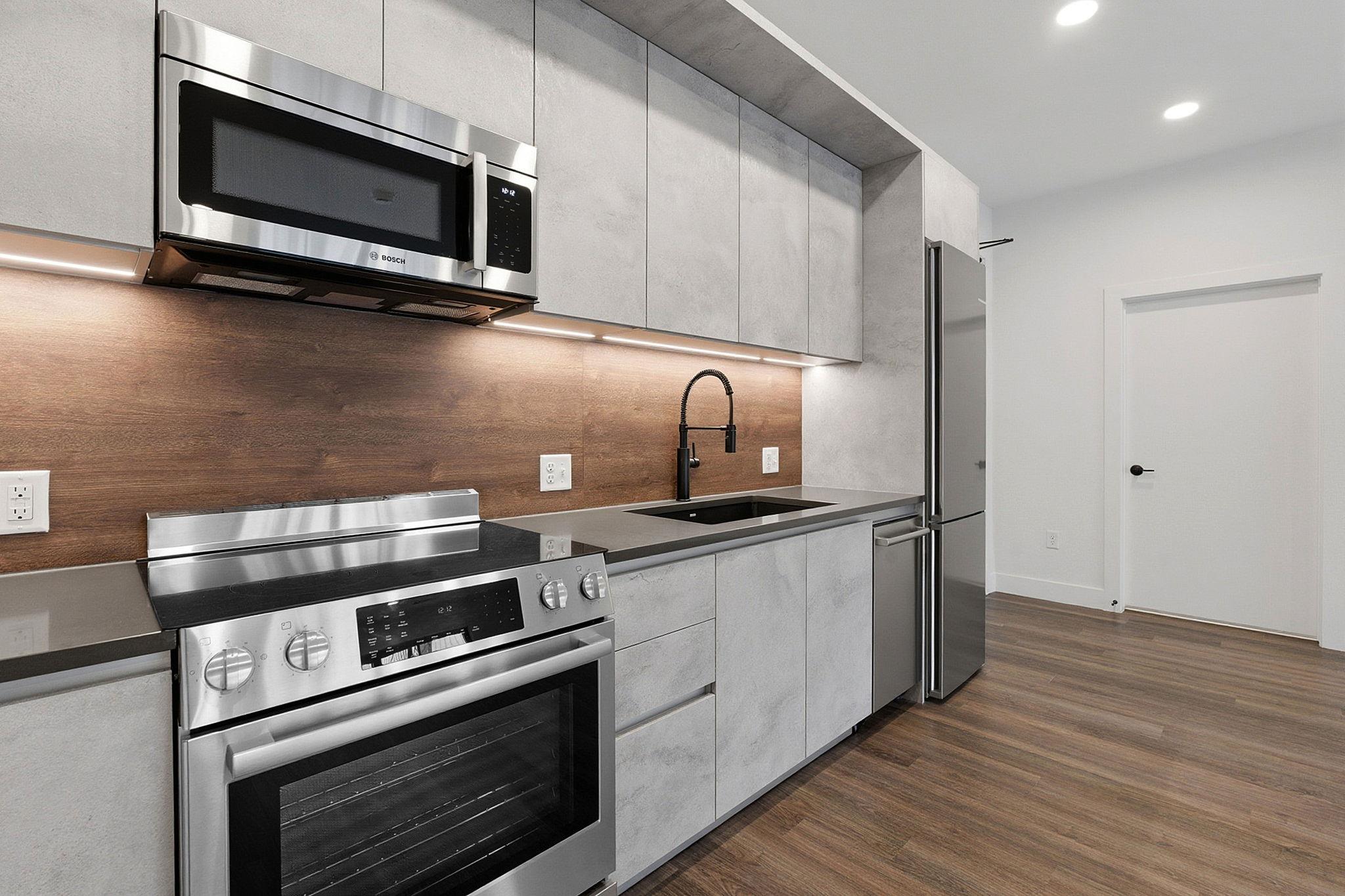 4315 S Congress Ave # 202, Austin, TX 78745