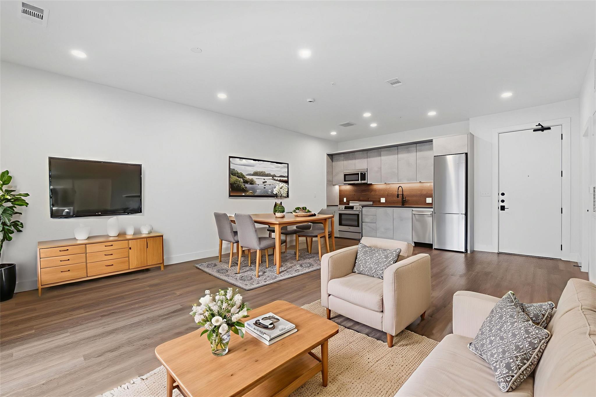 4315 S Congress Ave # 202, Austin, TX 78745