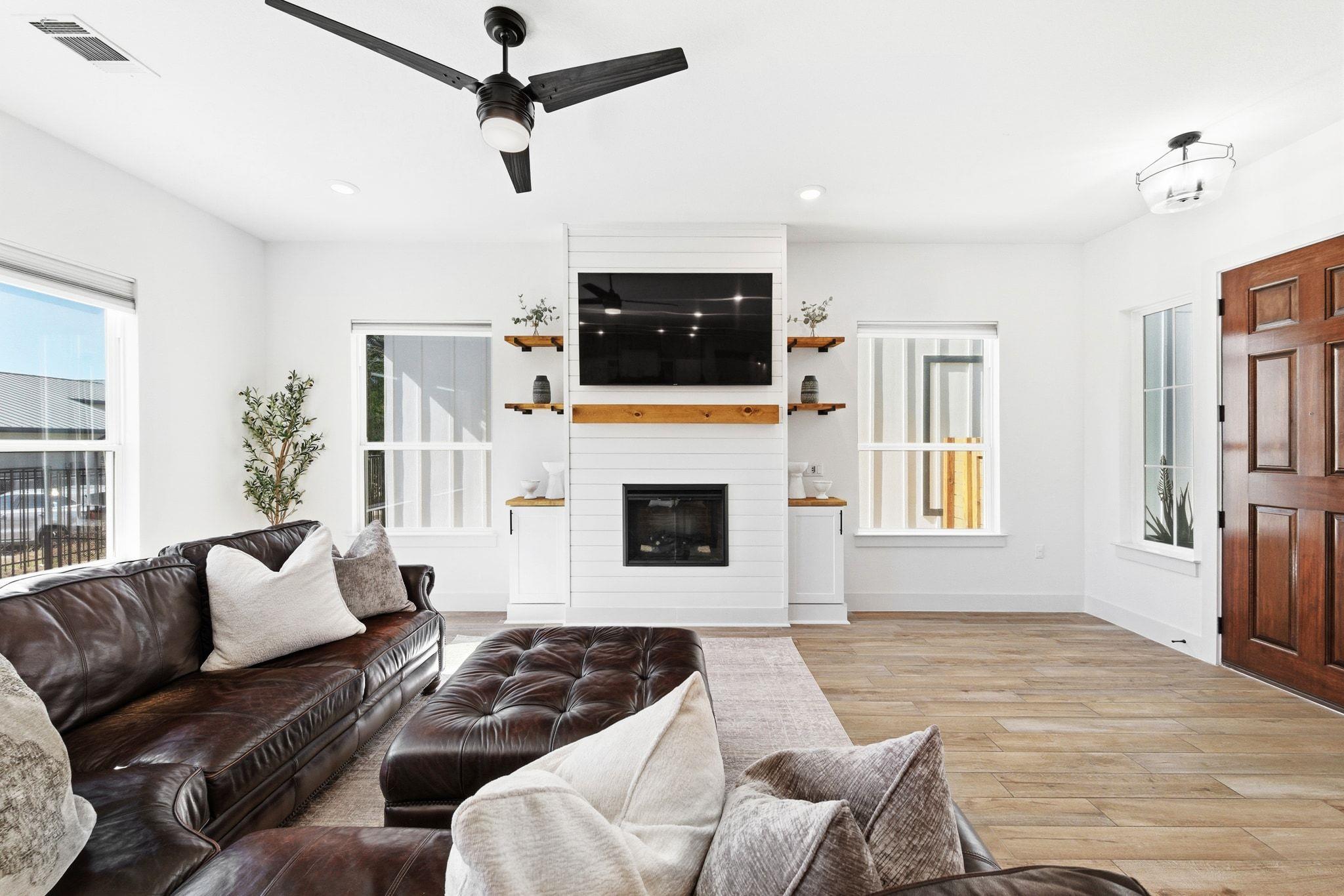 1144 Lucca Dr # 6, Dripping Springs, TX 78620