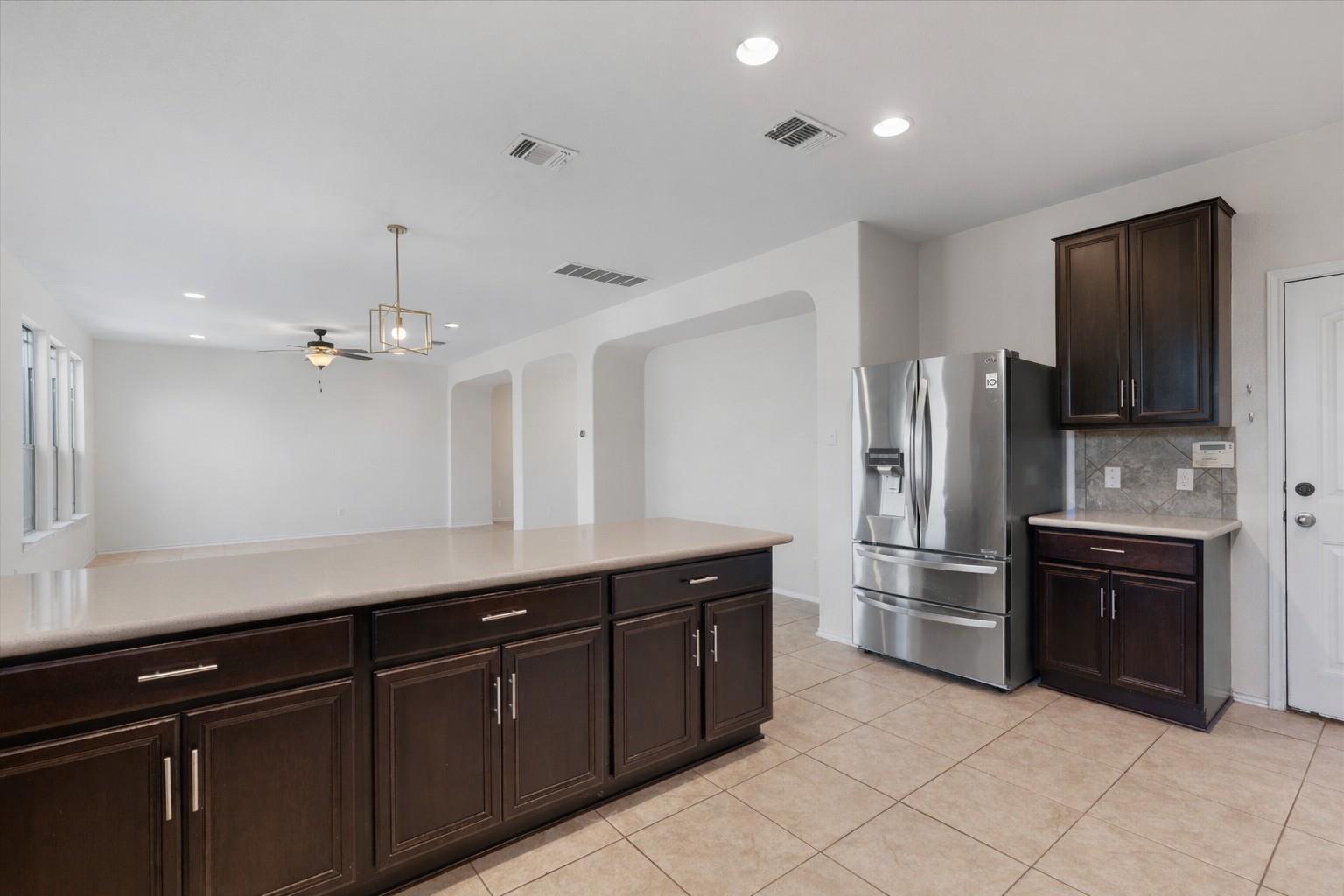 804 Water Hyacinth Loop, Leander, TX 78641