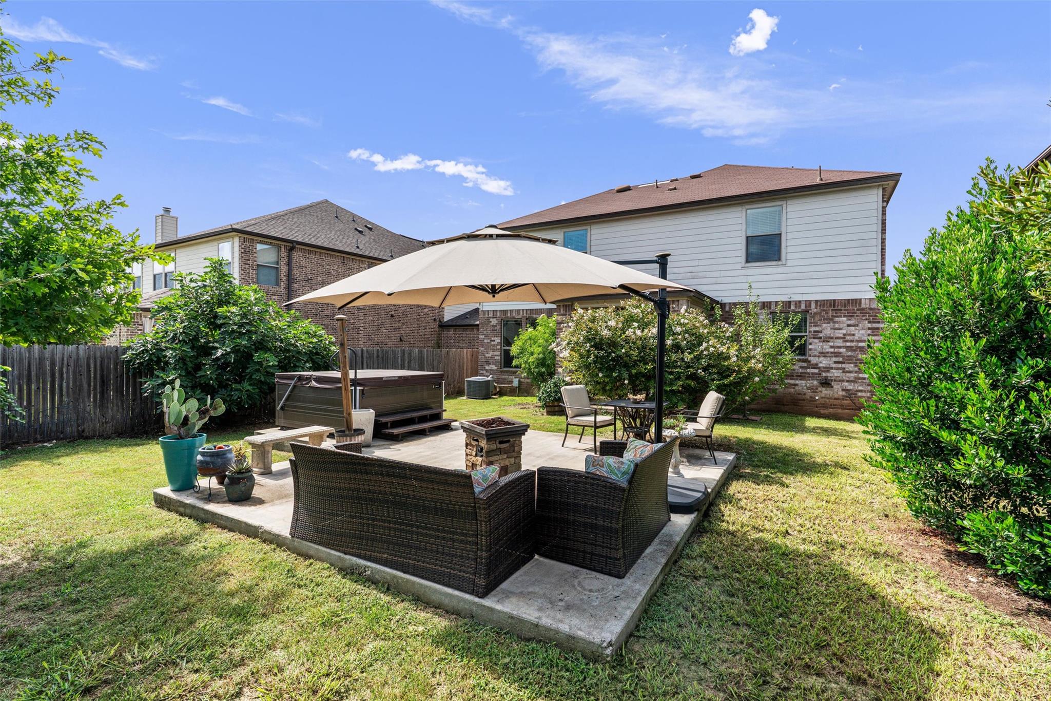 804 Water Hyacinth Loop, Leander, TX 78641