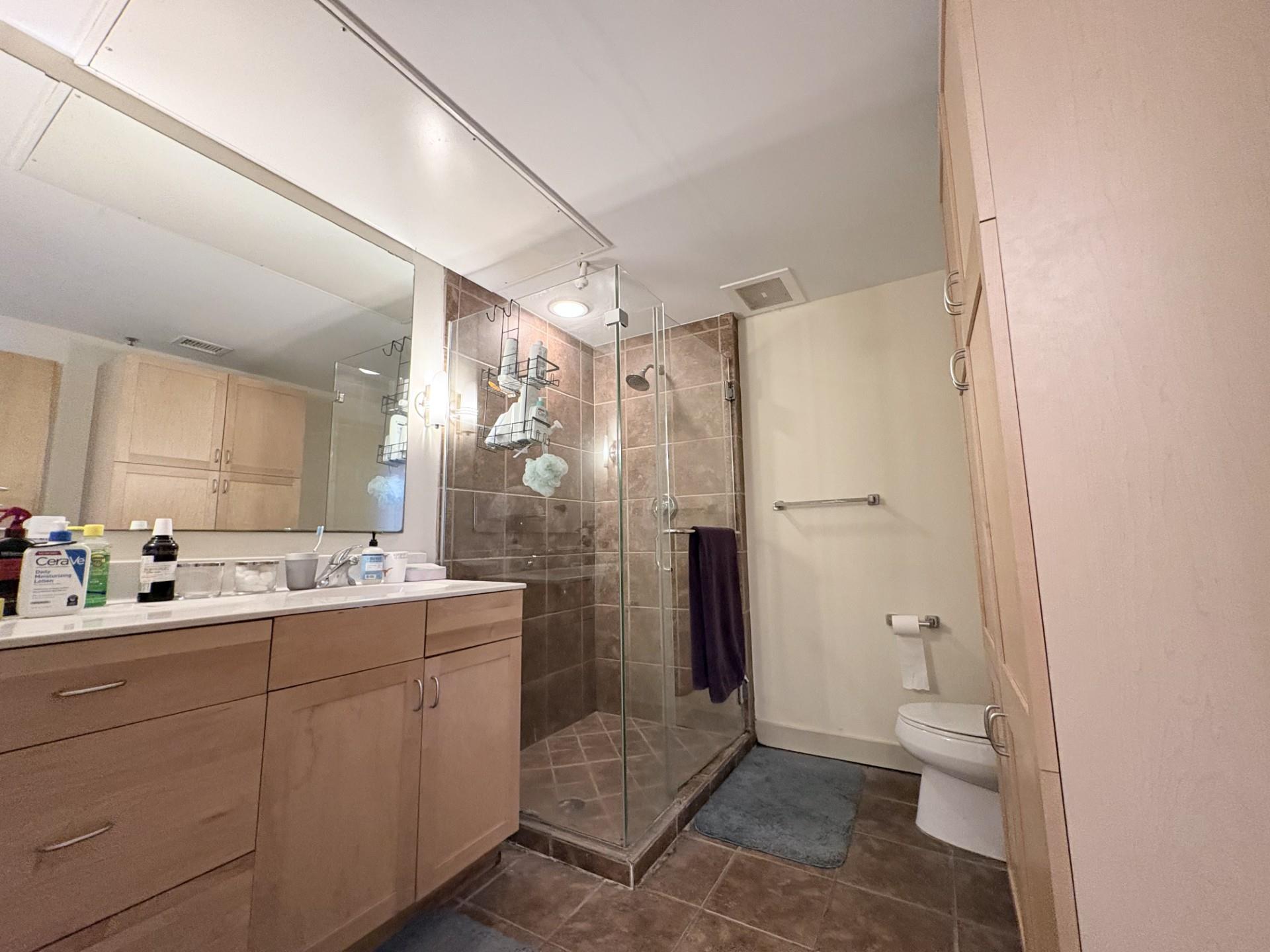 711 W 26th St # 700, Austin, TX 78705