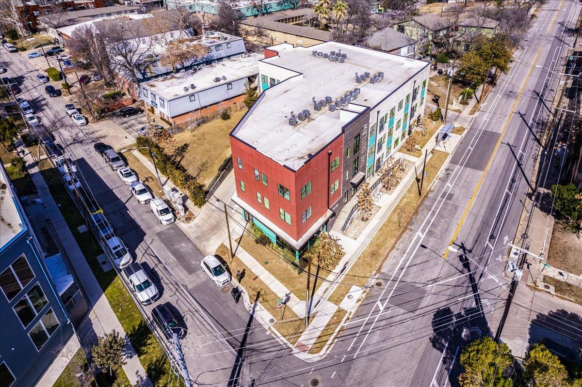 3000 Duval St # 102, Austin, TX 78705