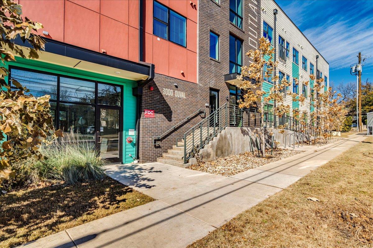 3000 Duval St # 102, Austin, TX 78705