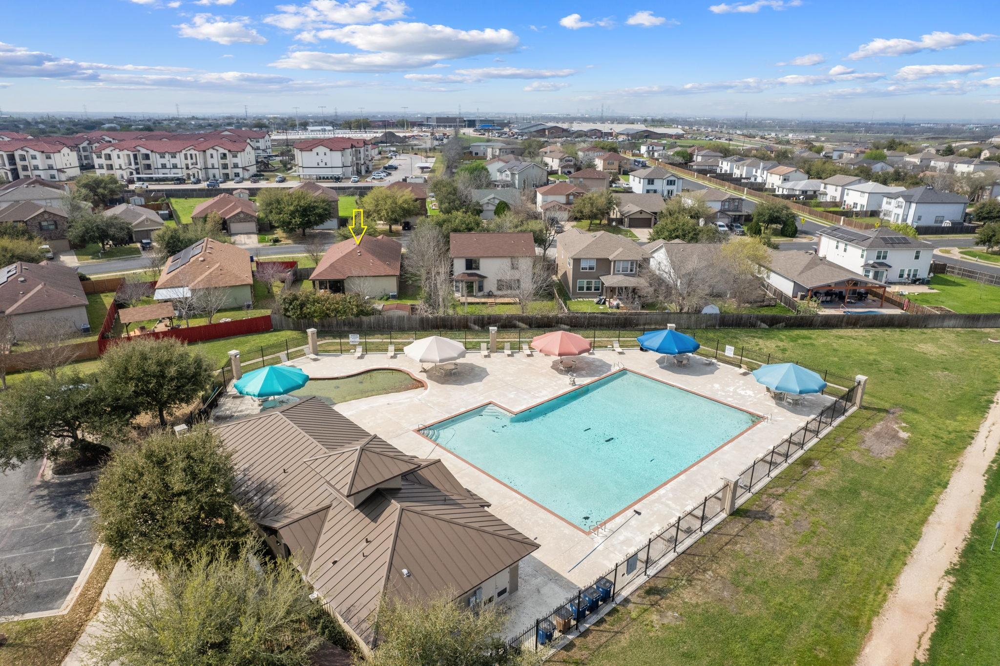 5521 Alomar Cv, Del Valle, TX 78617