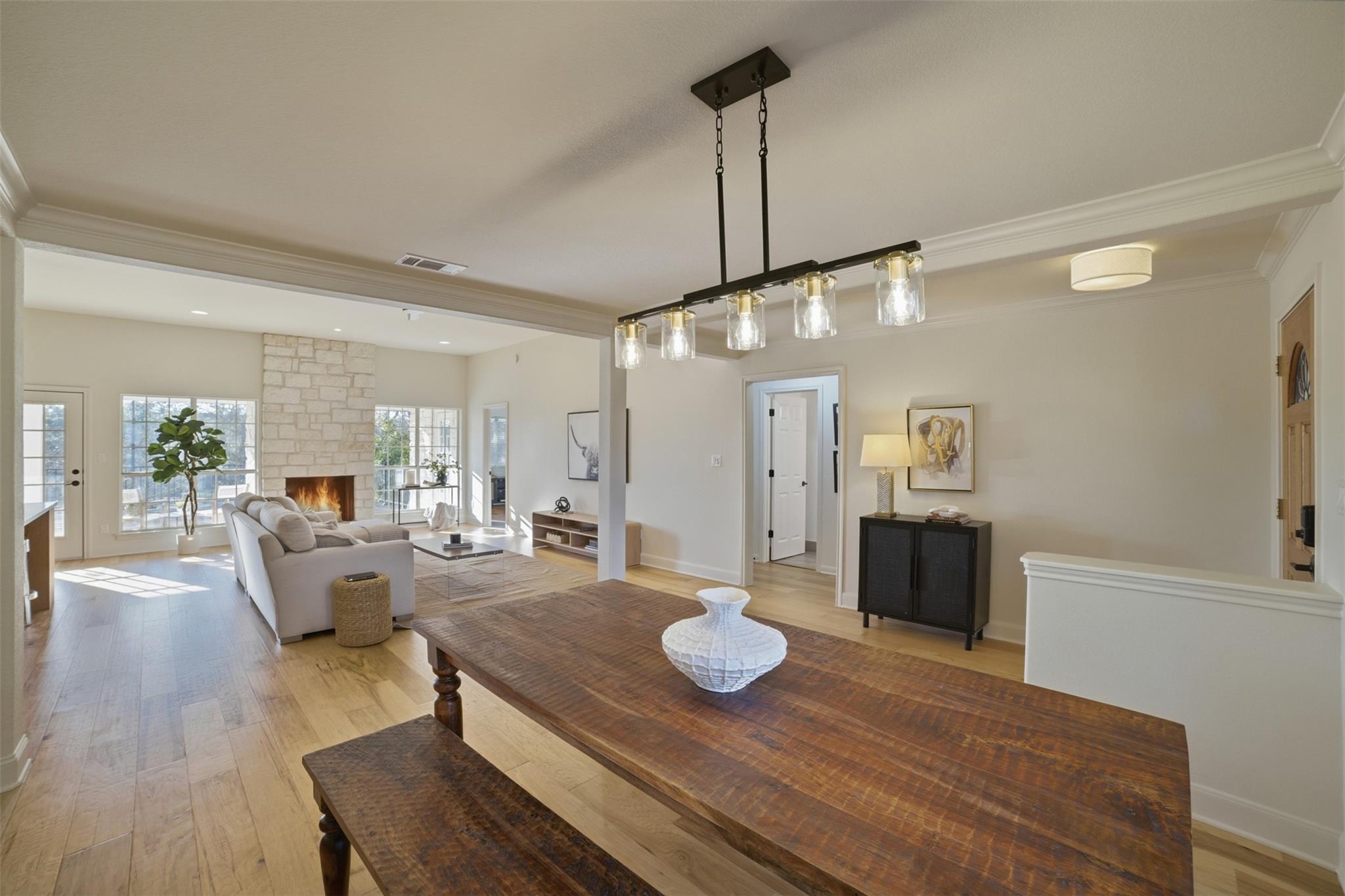 814 Texas Trl, Austin, TX 78737