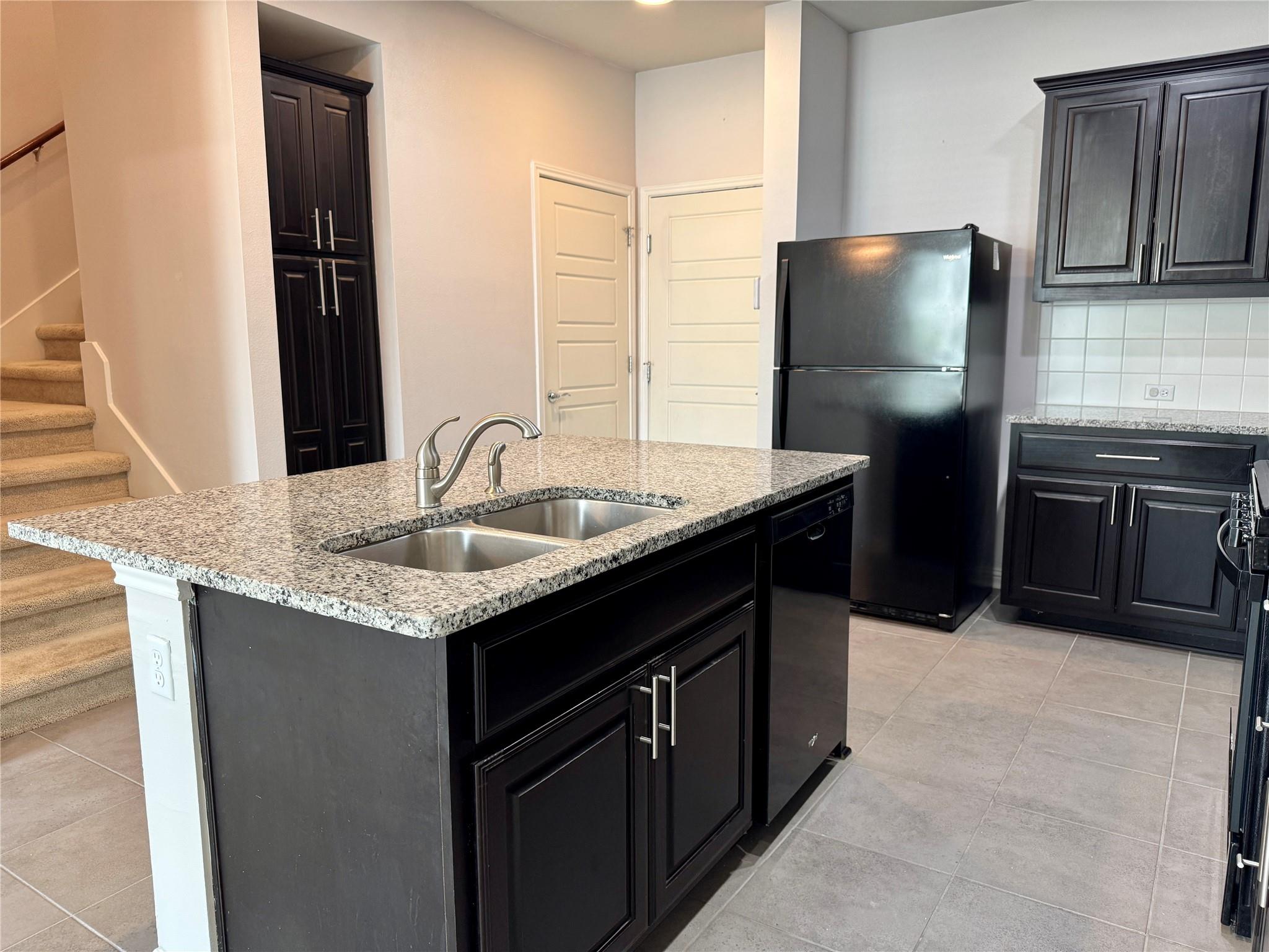 6814 E Riverside Dr # 25, Austin, TX 78741