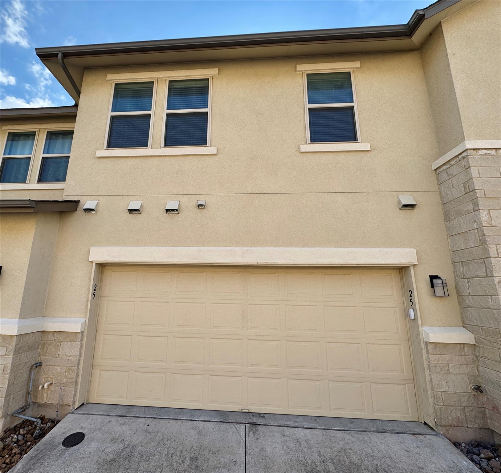 6814 E Riverside Dr # 25, Austin, TX 78741