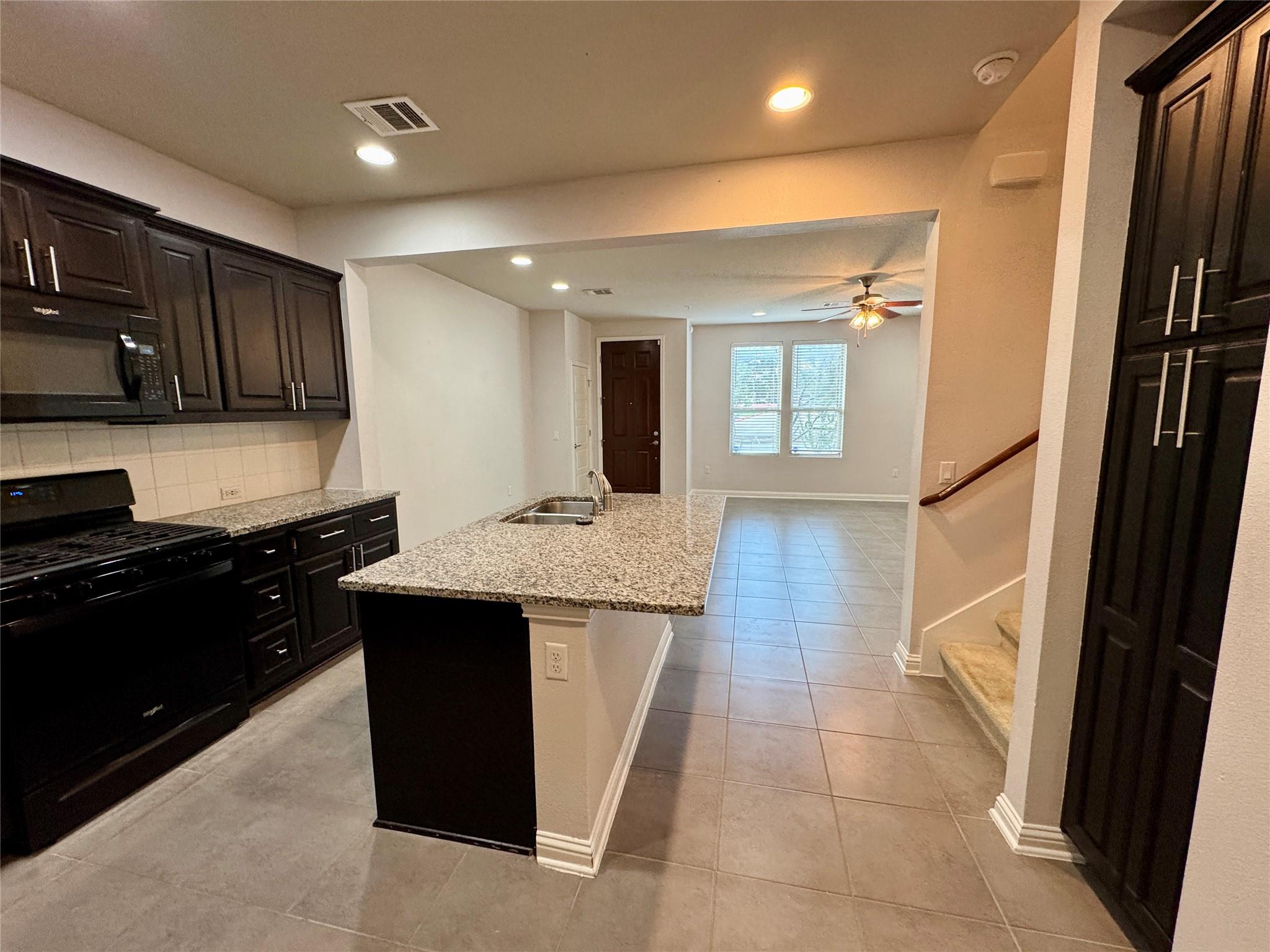 6814 E Riverside Dr # 25, Austin, TX 78741