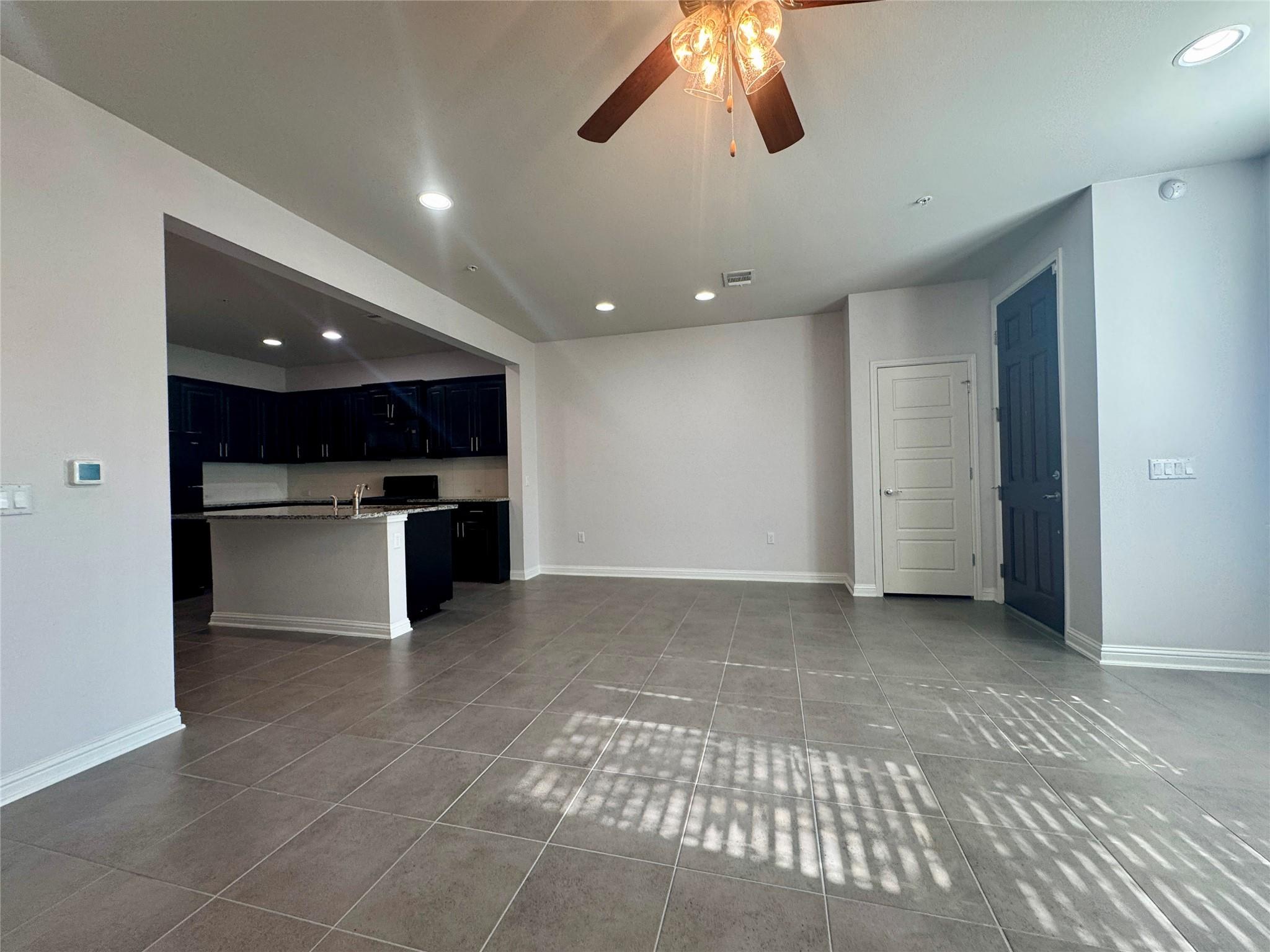 6814 E Riverside Dr # 25, Austin, TX 78741