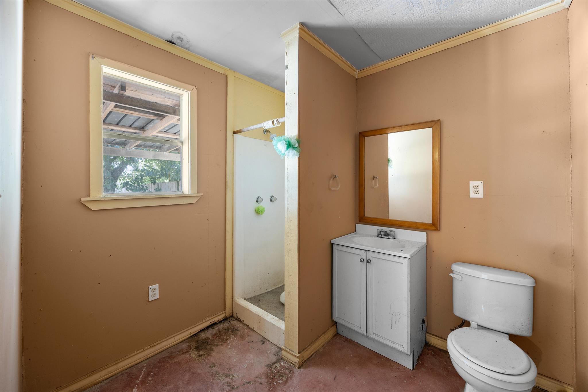 147 Community Center Rd, Rosanky, TX 78953