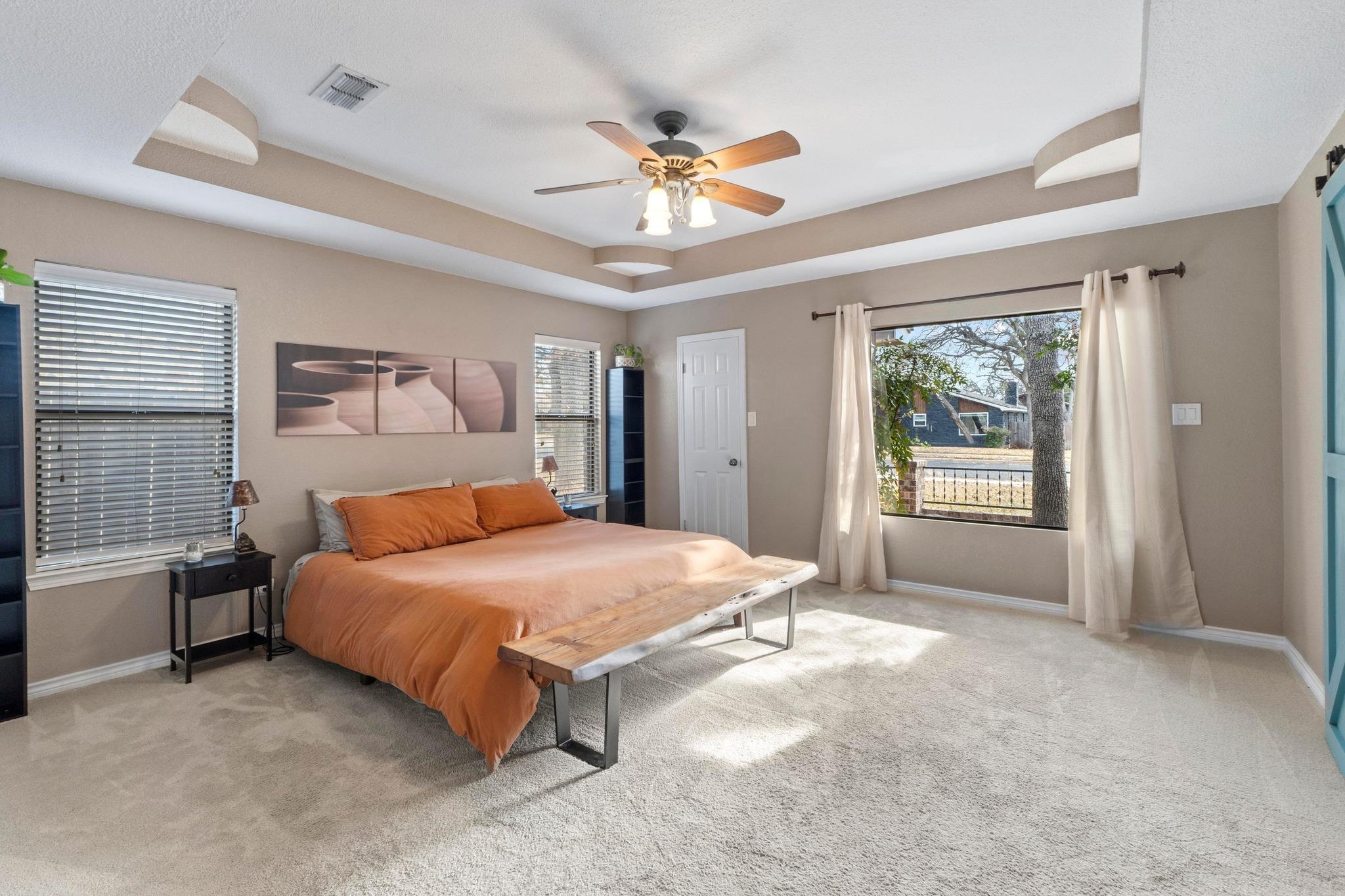 1720 Zimmerman Ln, Round Rock, TX 78681