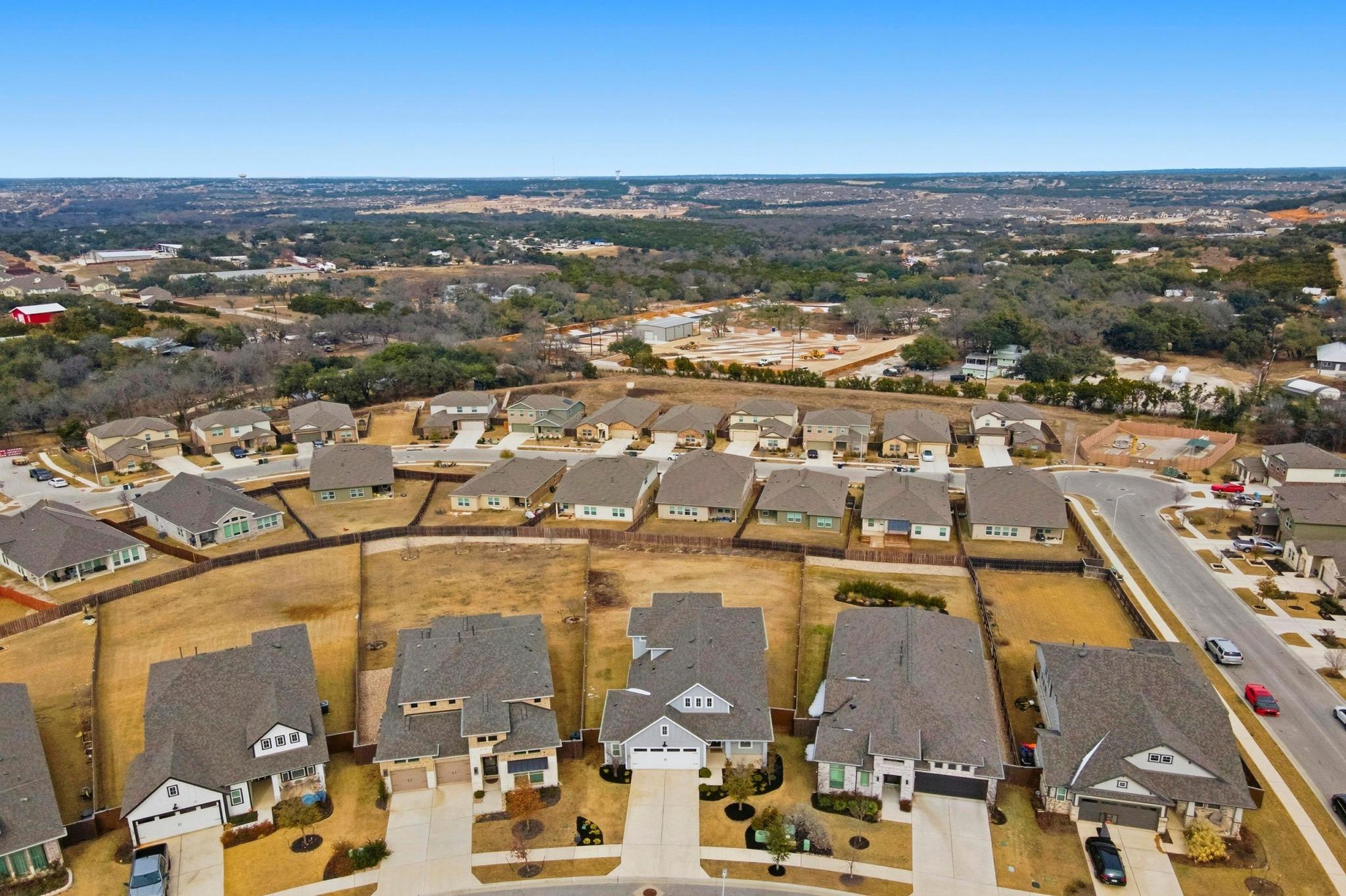 1209 Bluewood Bnd, Leander, TX 78641