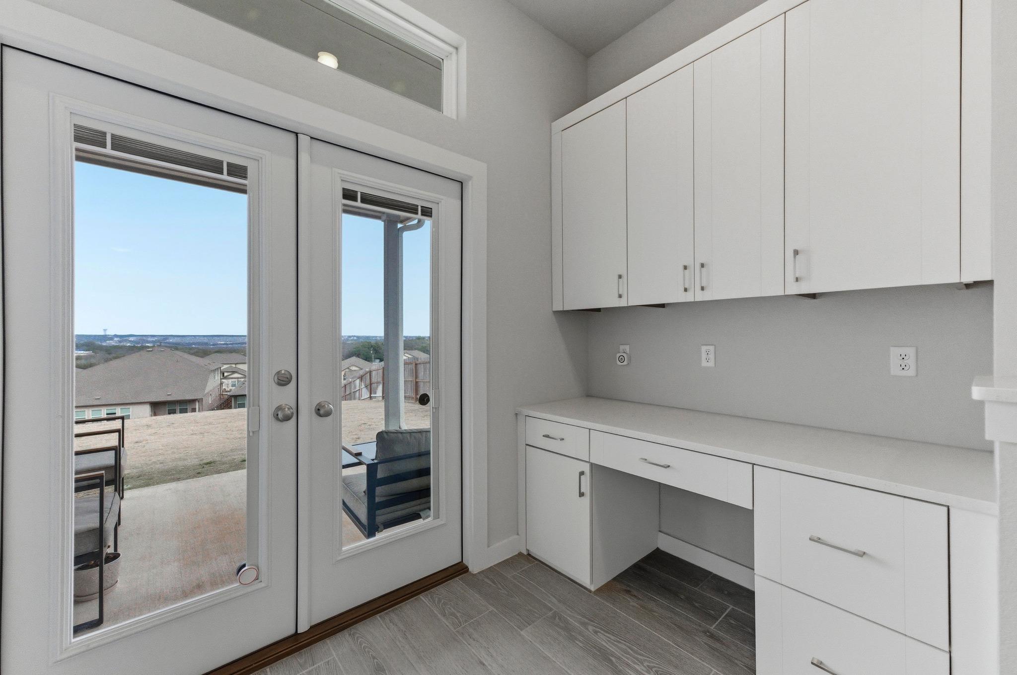 1209 Bluewood Bnd, Leander, TX 78641