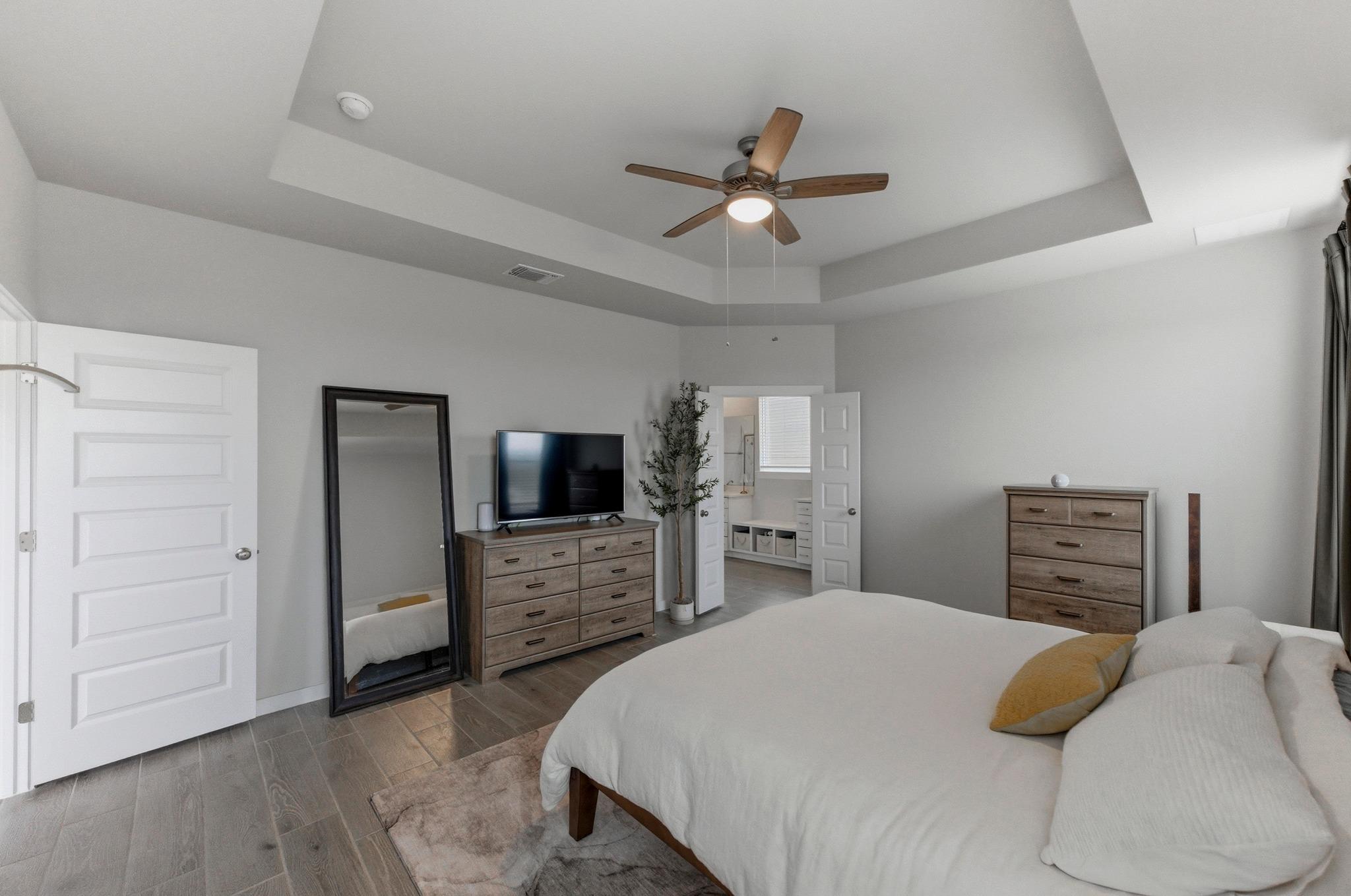 1209 Bluewood Bnd, Leander, TX 78641