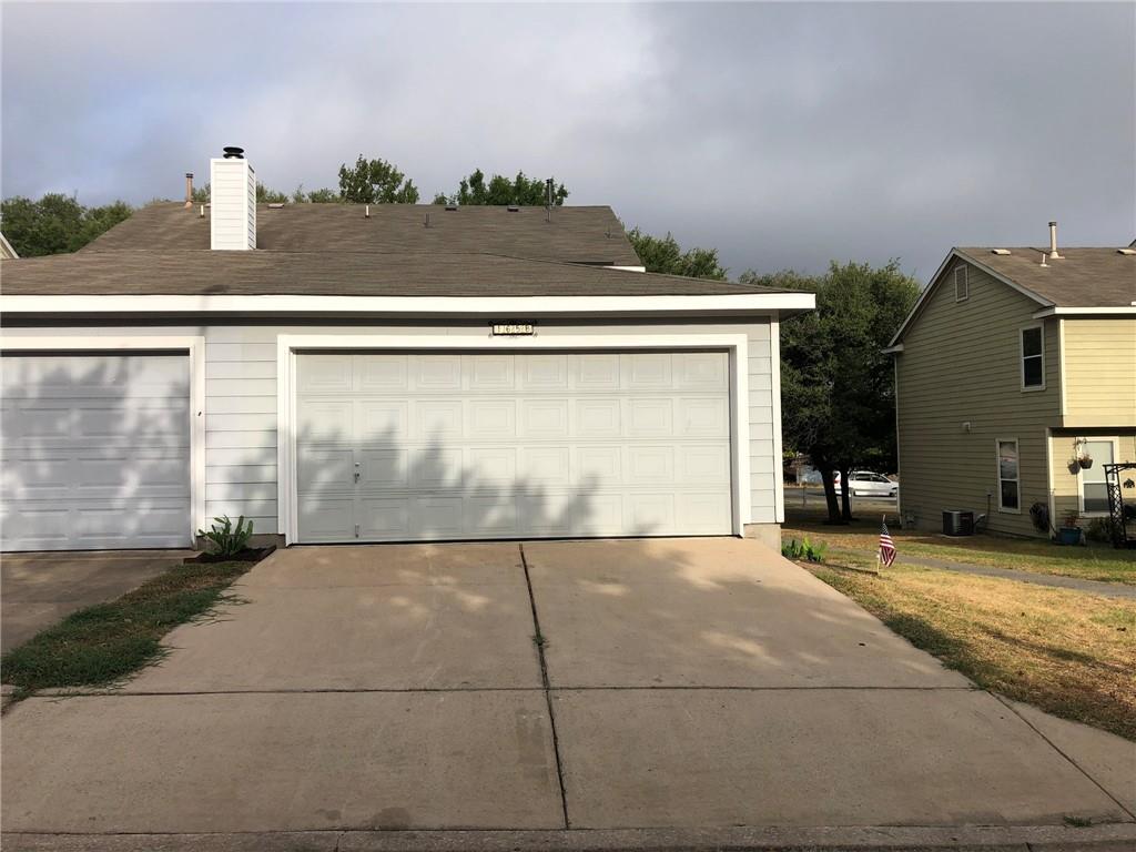 165 Michaelis # B, Kyle, TX 78640