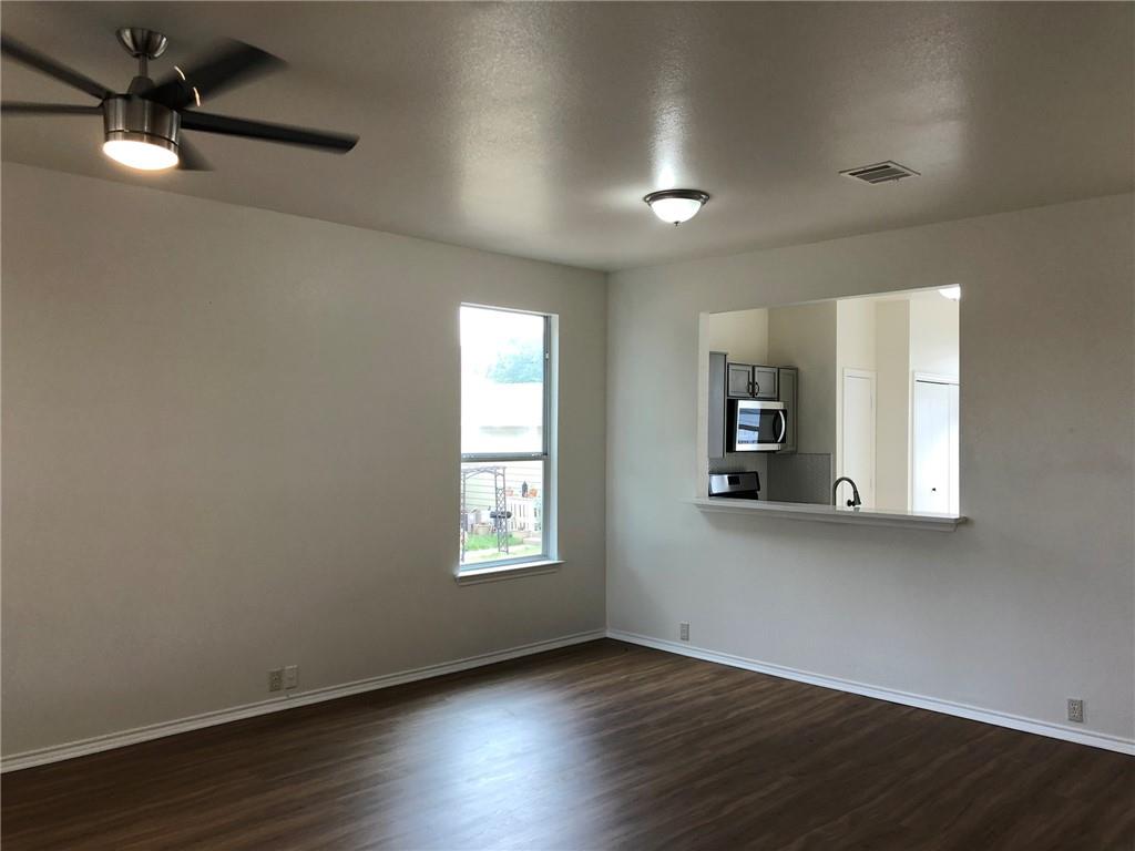 165 Michaelis # B, Kyle, TX 78640