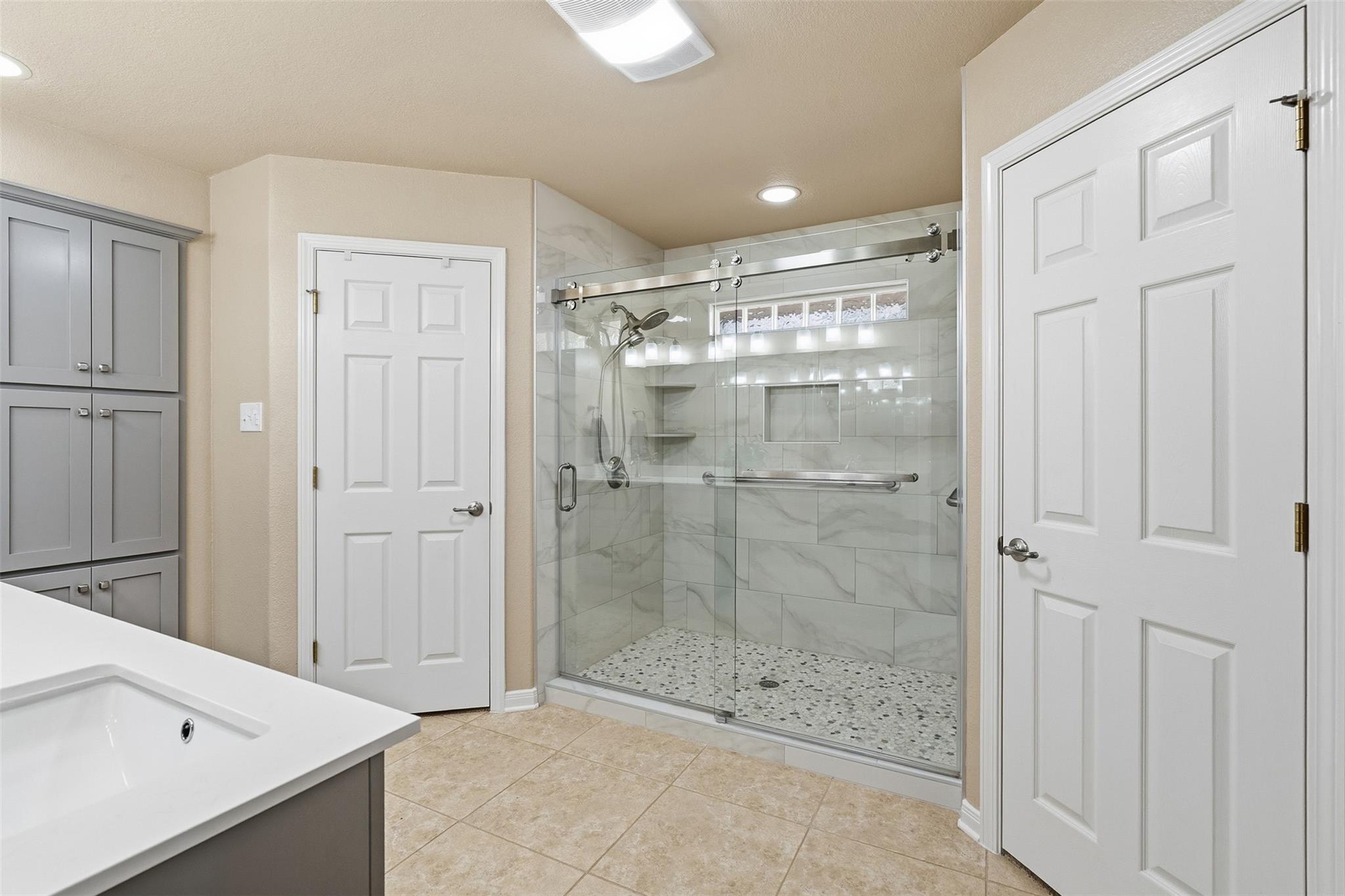 420 Rundberg Dr, Jarrell, TX 76537