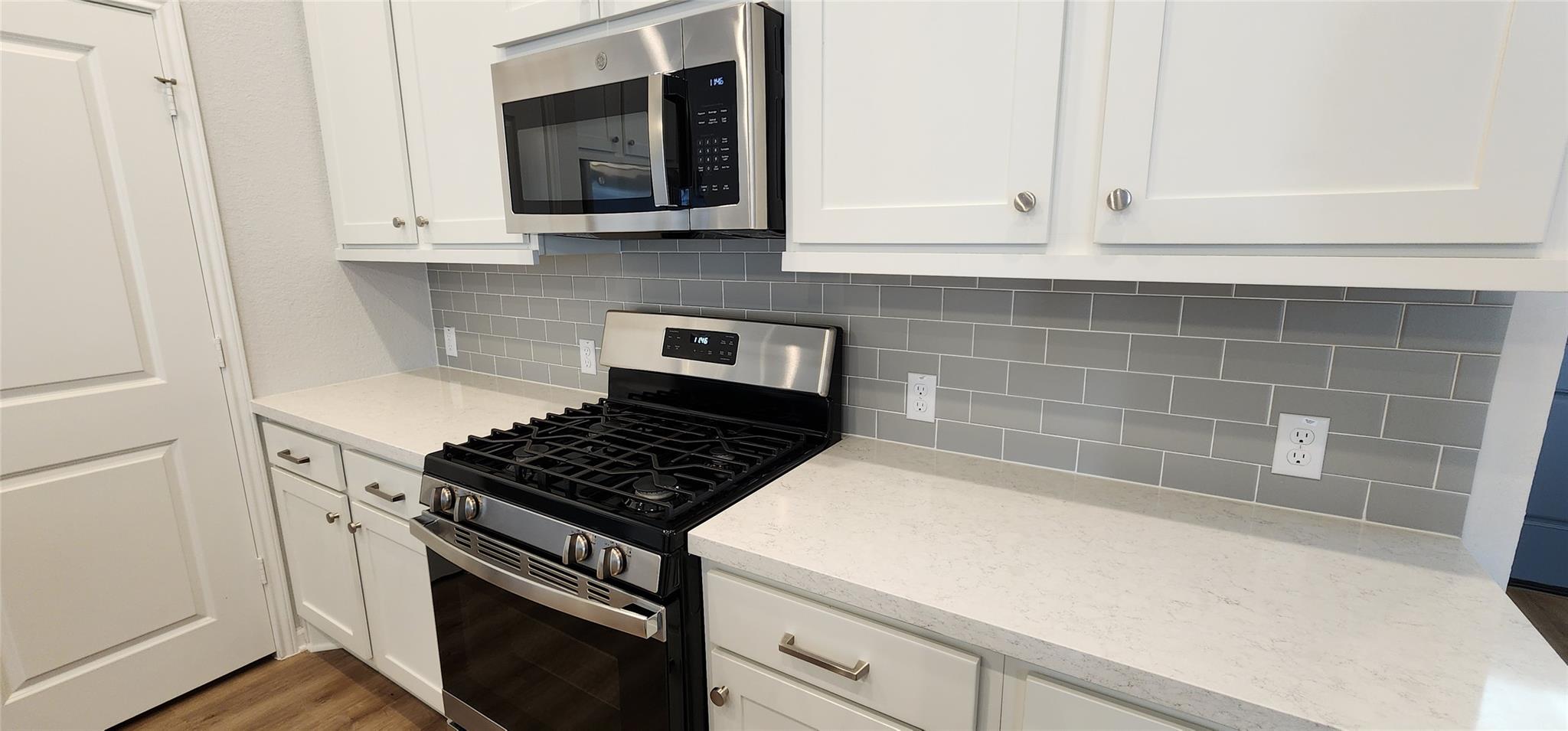 421 Mira Mesa Dr, Liberty Hill, TX 78642