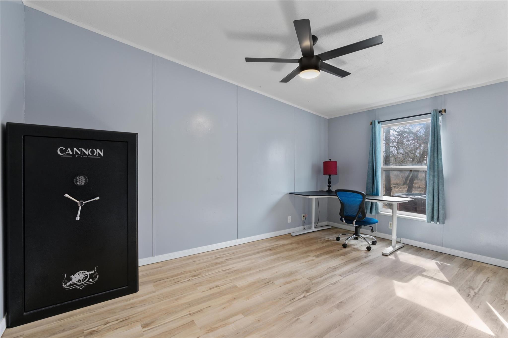 243 Texas Oak Dr, Cedar Creek, TX 78612