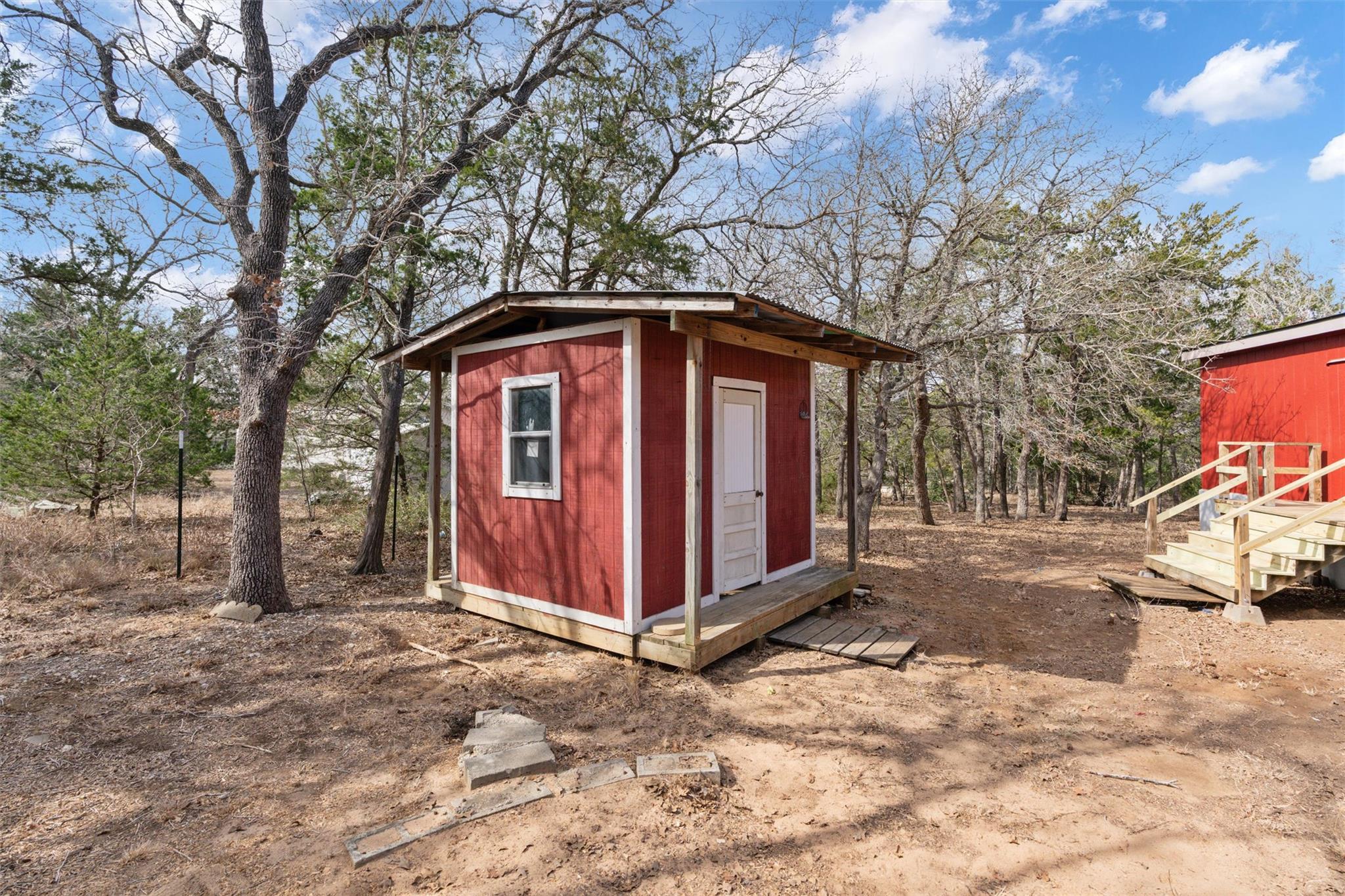 243 Texas Oak Dr, Cedar Creek, TX 78612