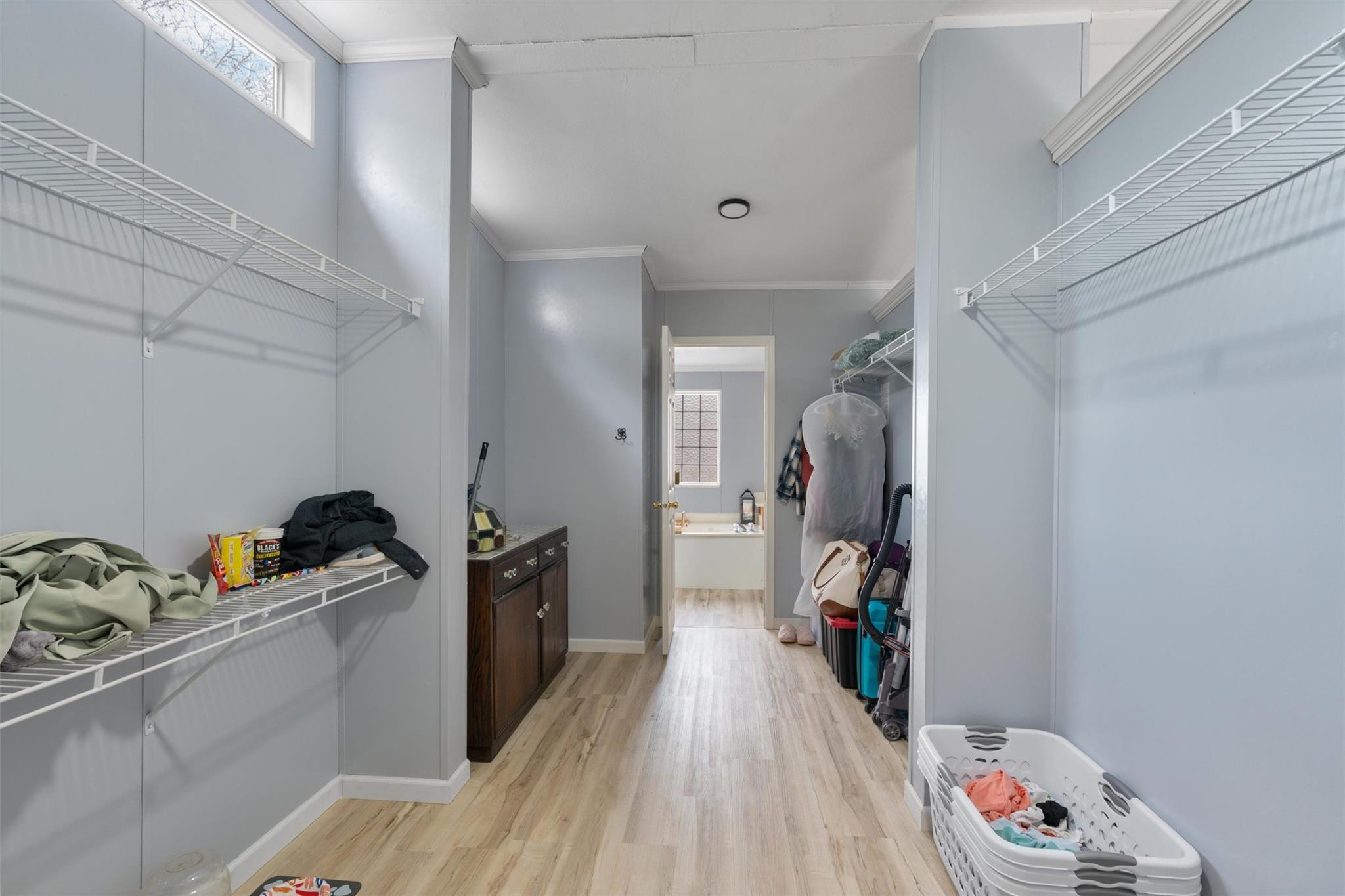 243 Texas Oak Dr, Cedar Creek, TX 78612