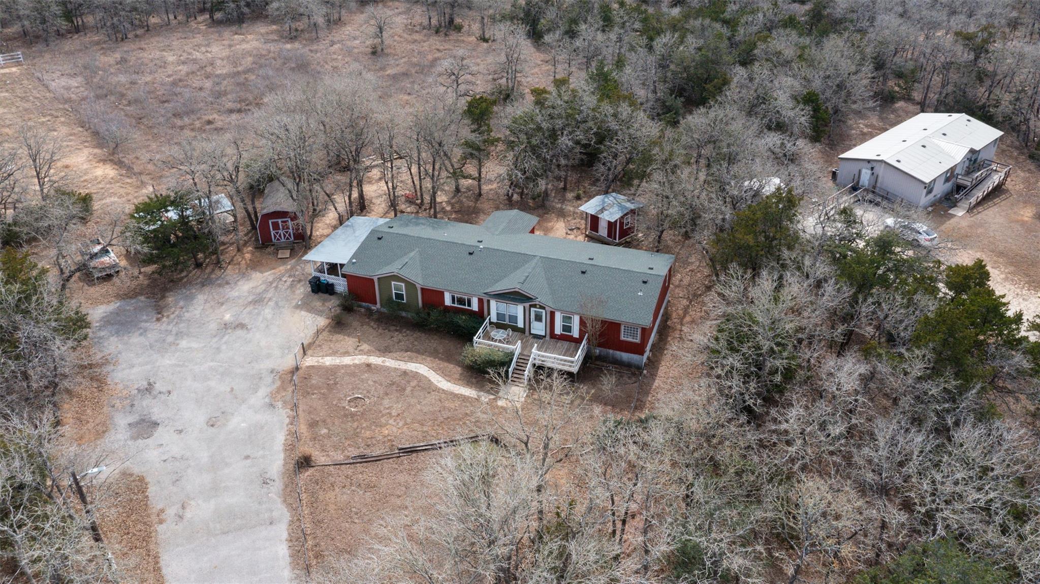 243 Texas Oak Dr, Cedar Creek, TX 78612