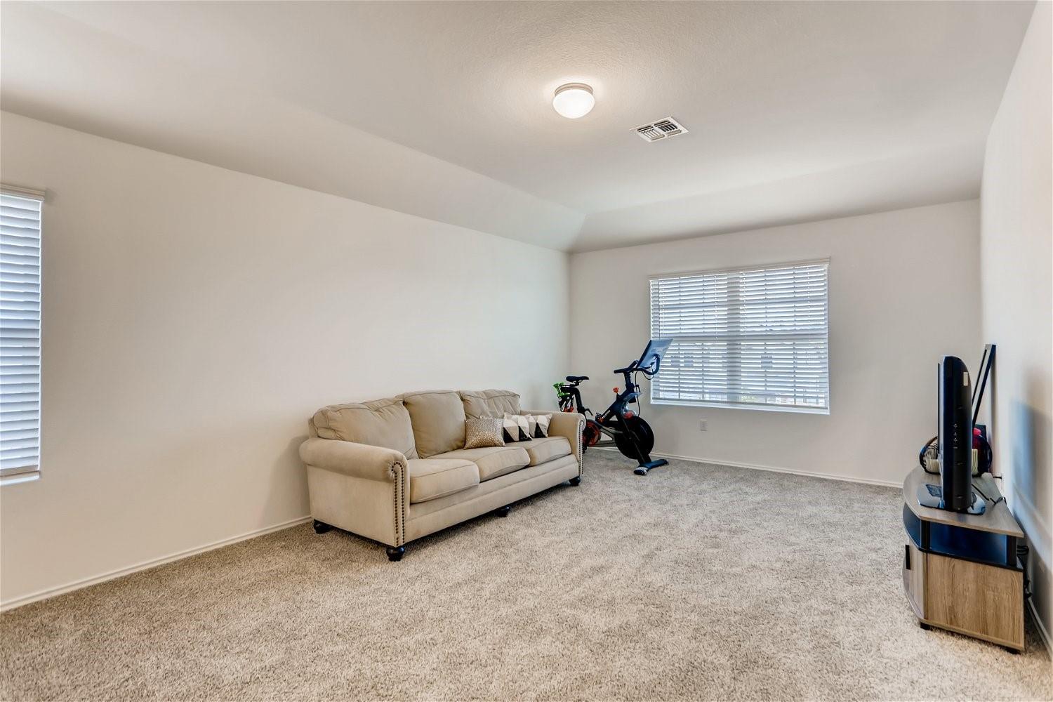 3901 Fort Collins Way, Austin, TX 78744