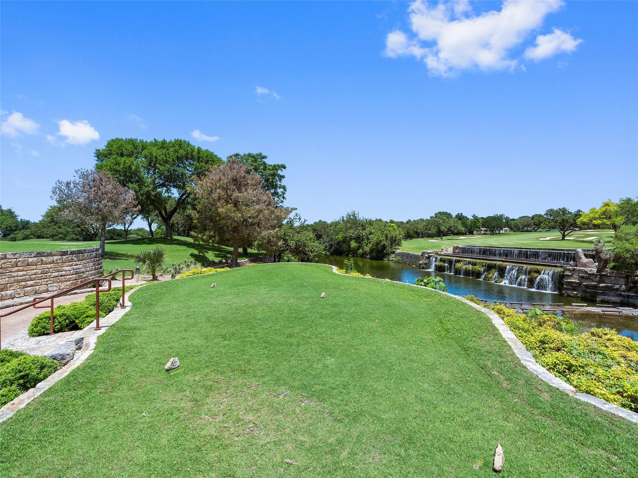 1000 The Cape Rd # 36, Horseshoe Bay, TX 78657