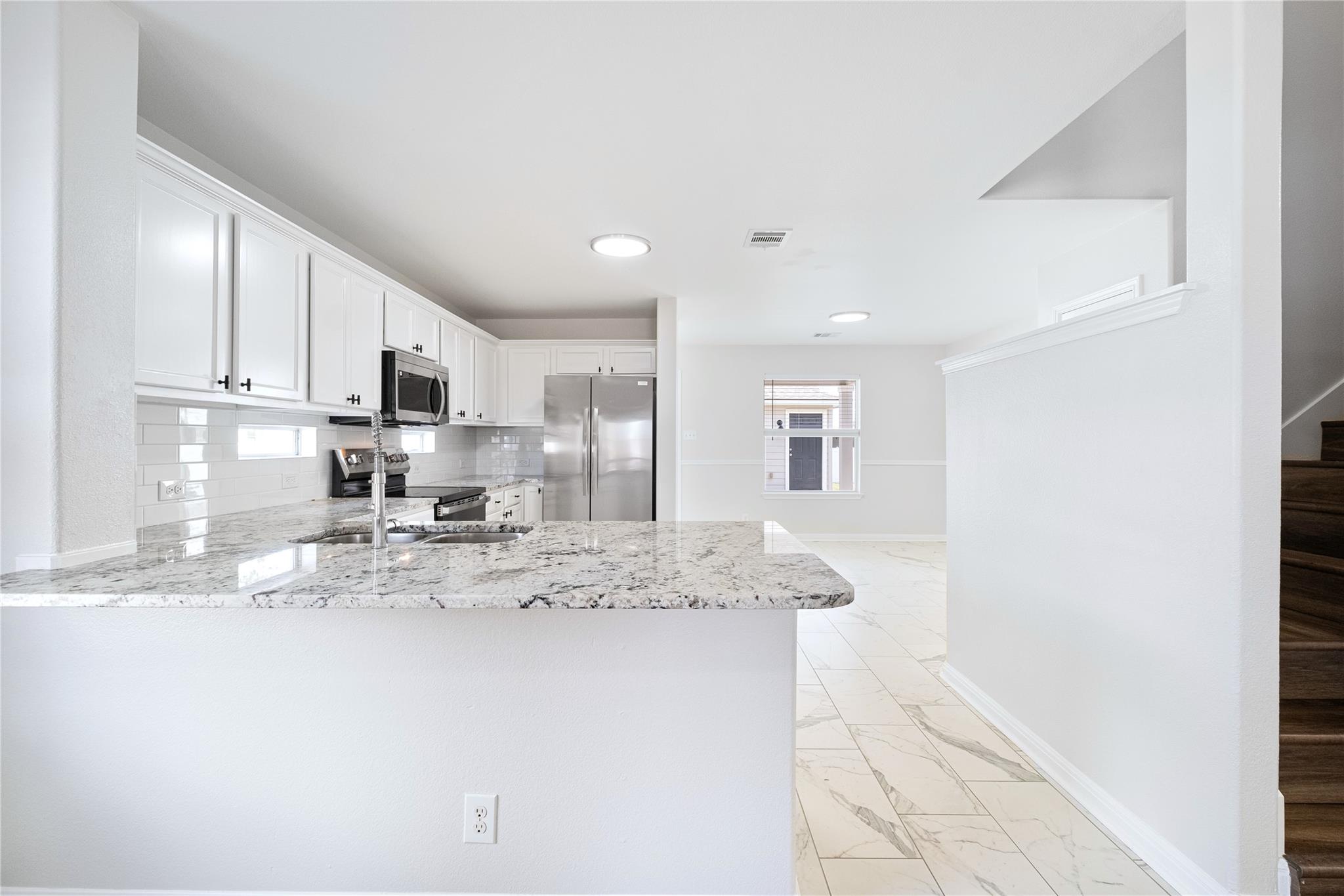 1400 Portchester Castle Path, Pflugerville, TX 78660