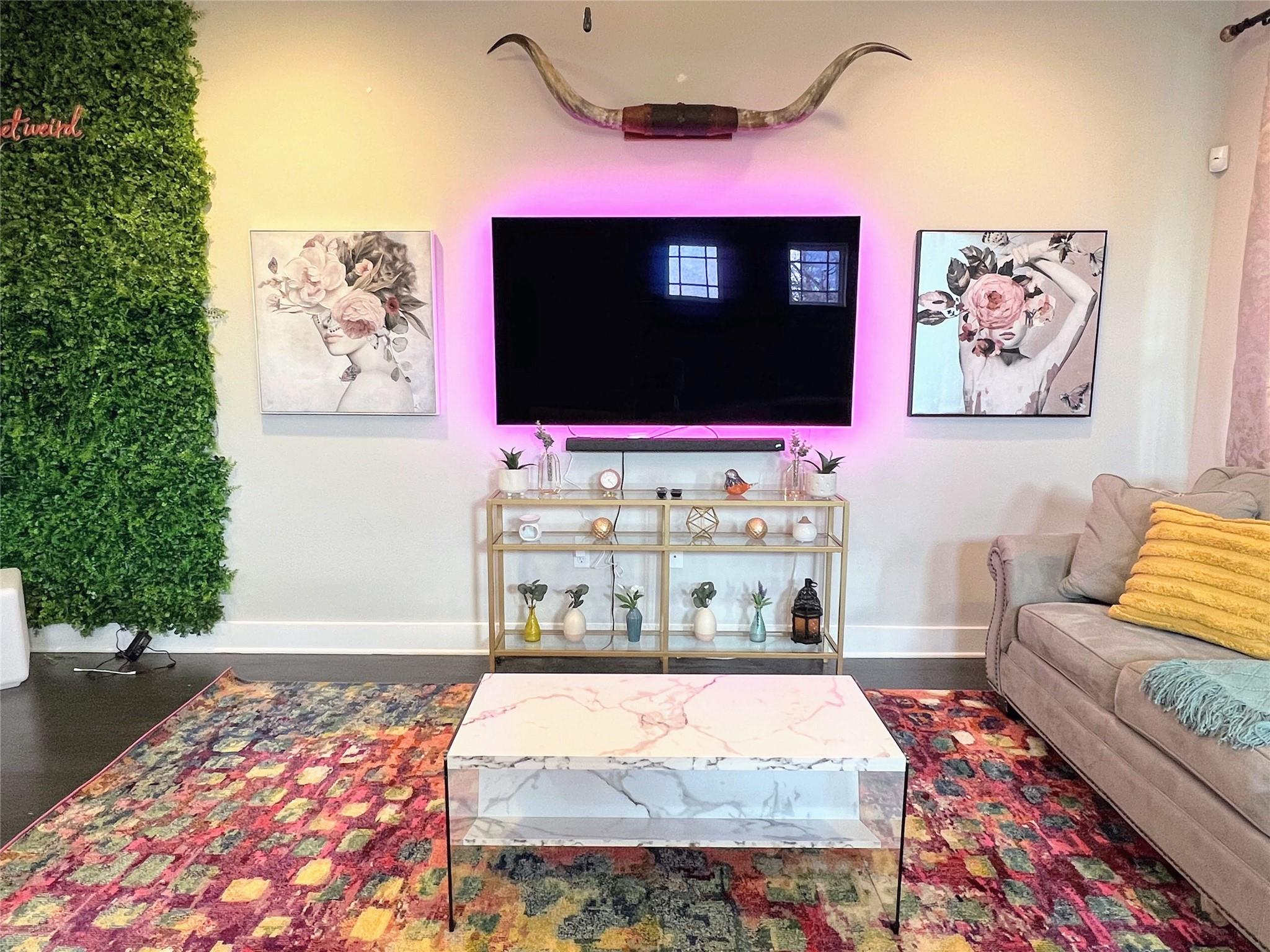 807 E 16th St # B, Austin, TX 78702