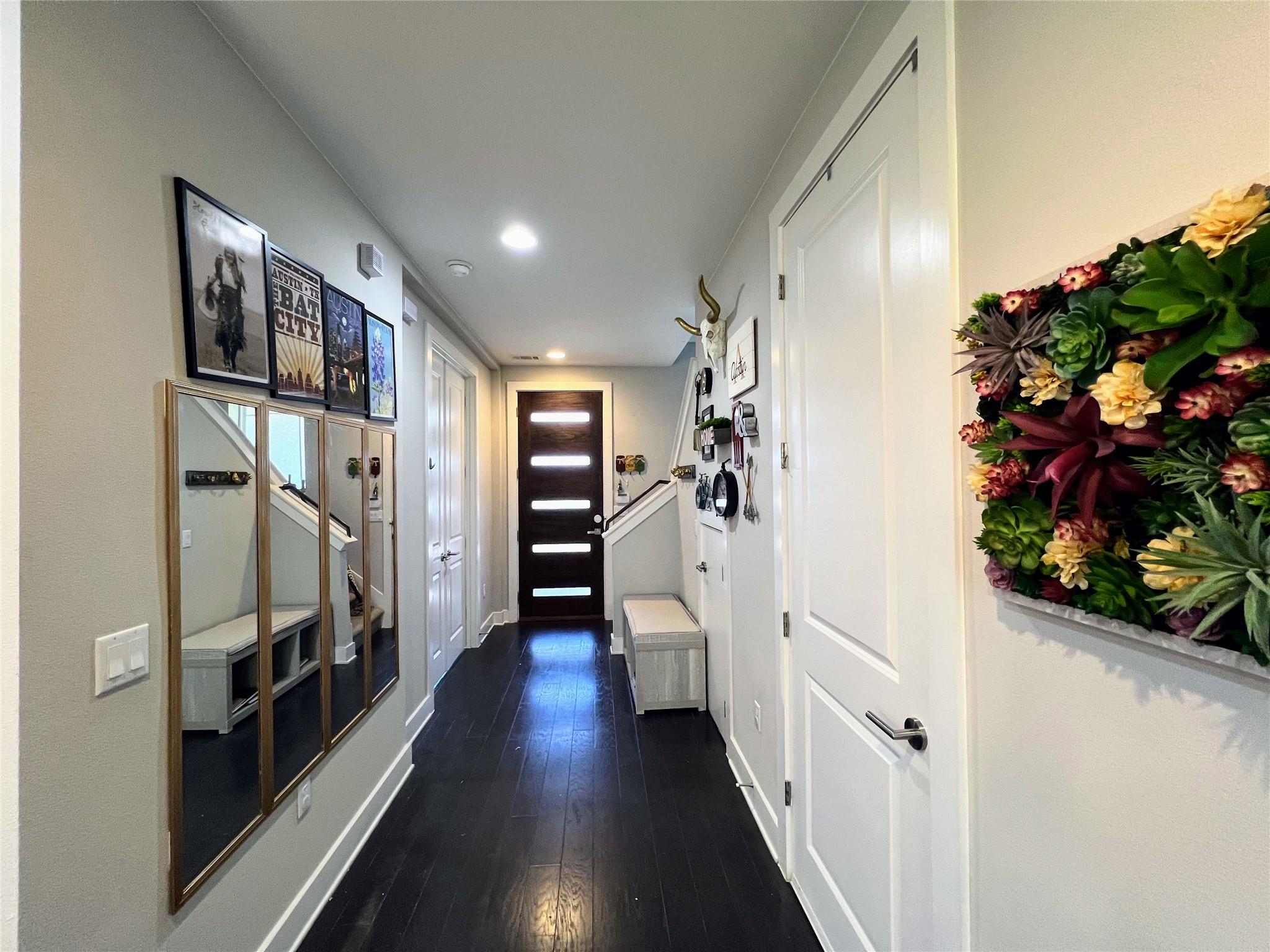 807 E 16th St # B, Austin, TX 78702