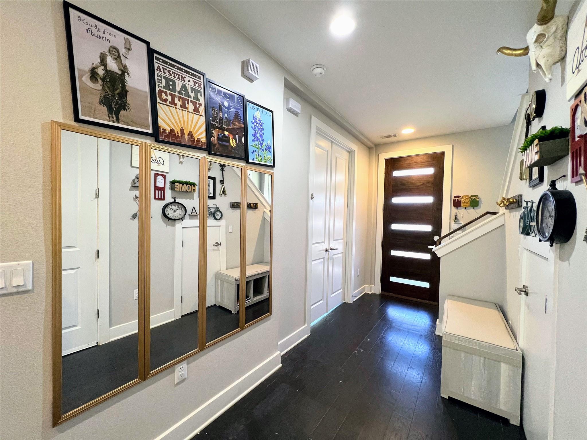 807 E 16th St # B, Austin, TX 78702