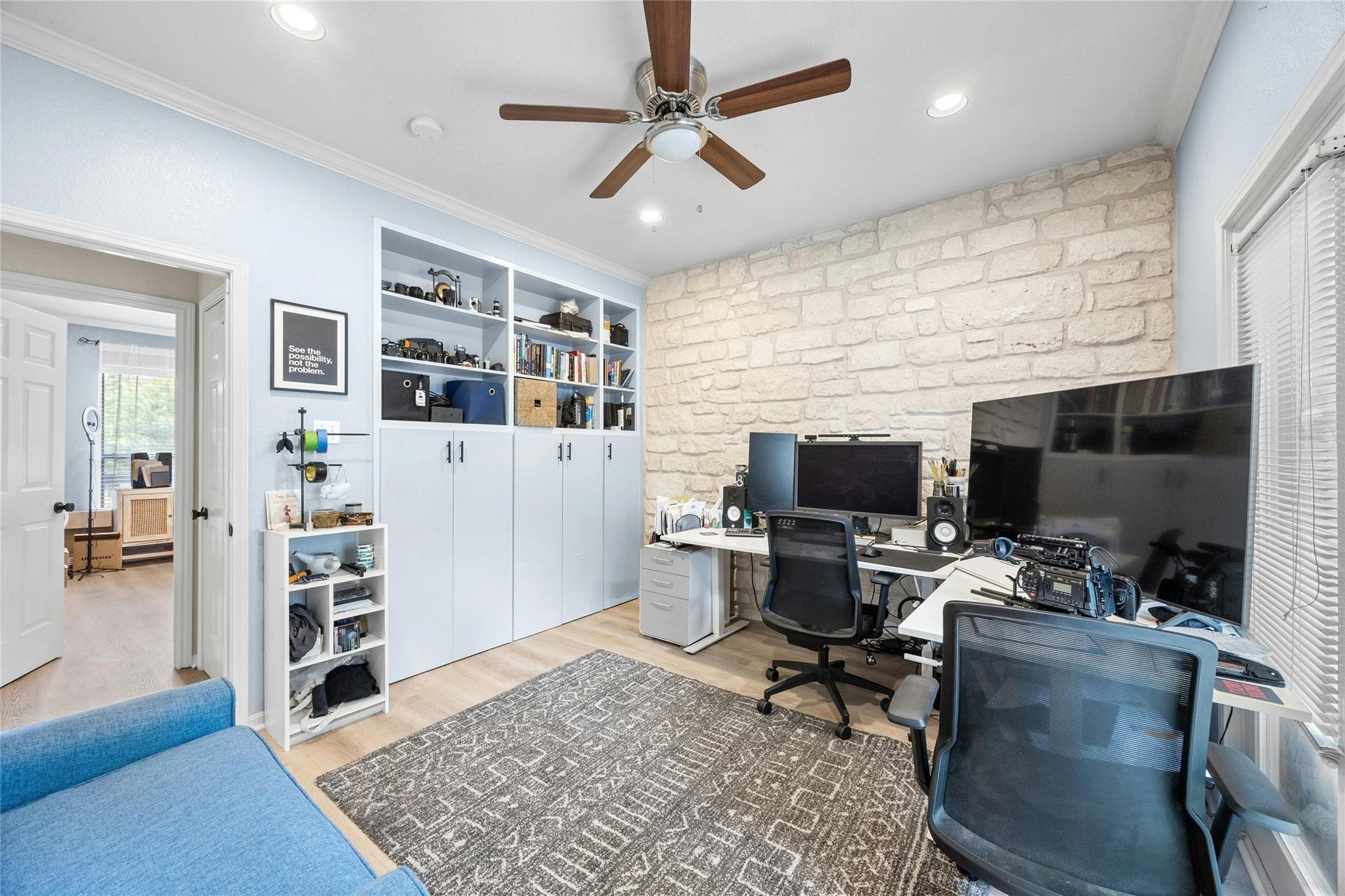 4131 Spicewood Springs Rd # I7, Austin, TX 78759