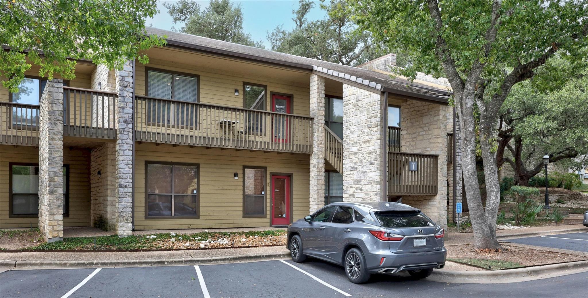 4131 Spicewood Springs Rd # I7, Austin, TX 78759