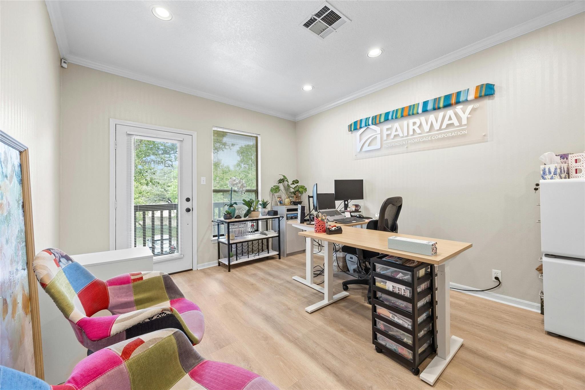 4131 Spicewood Springs Rd # I7, Austin, TX 78759