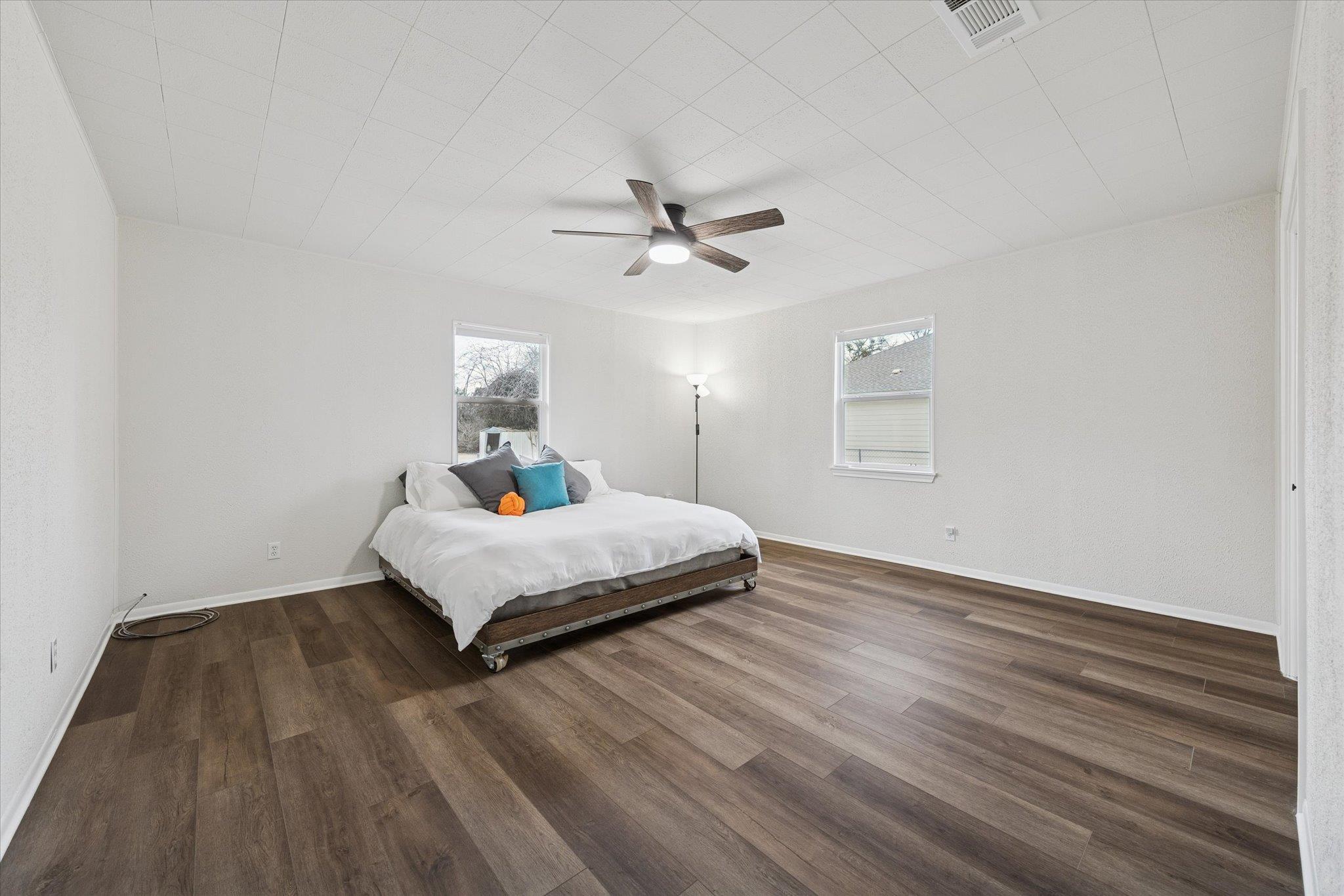 210 Fallwell St, Liberty Hill, TX 78642