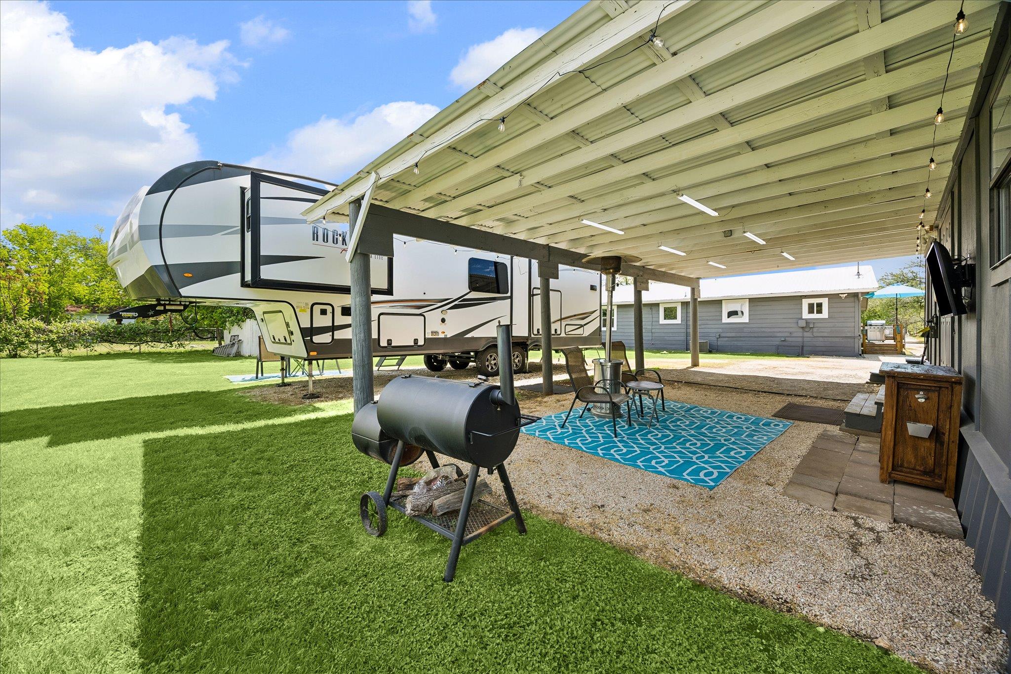 210 Fallwell St, Liberty Hill, TX 78642