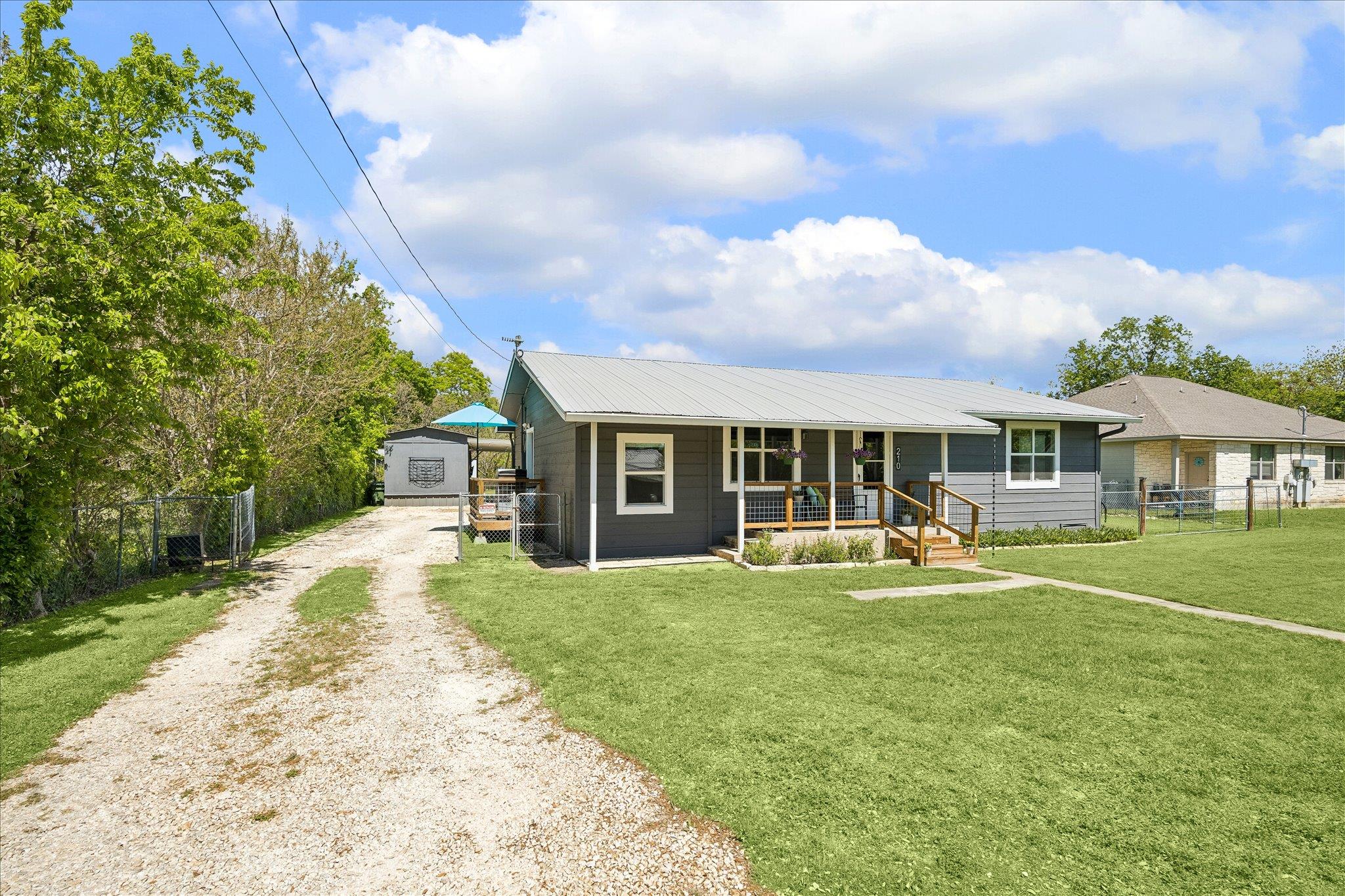 210 Fallwell St, Liberty Hill, TX 78642