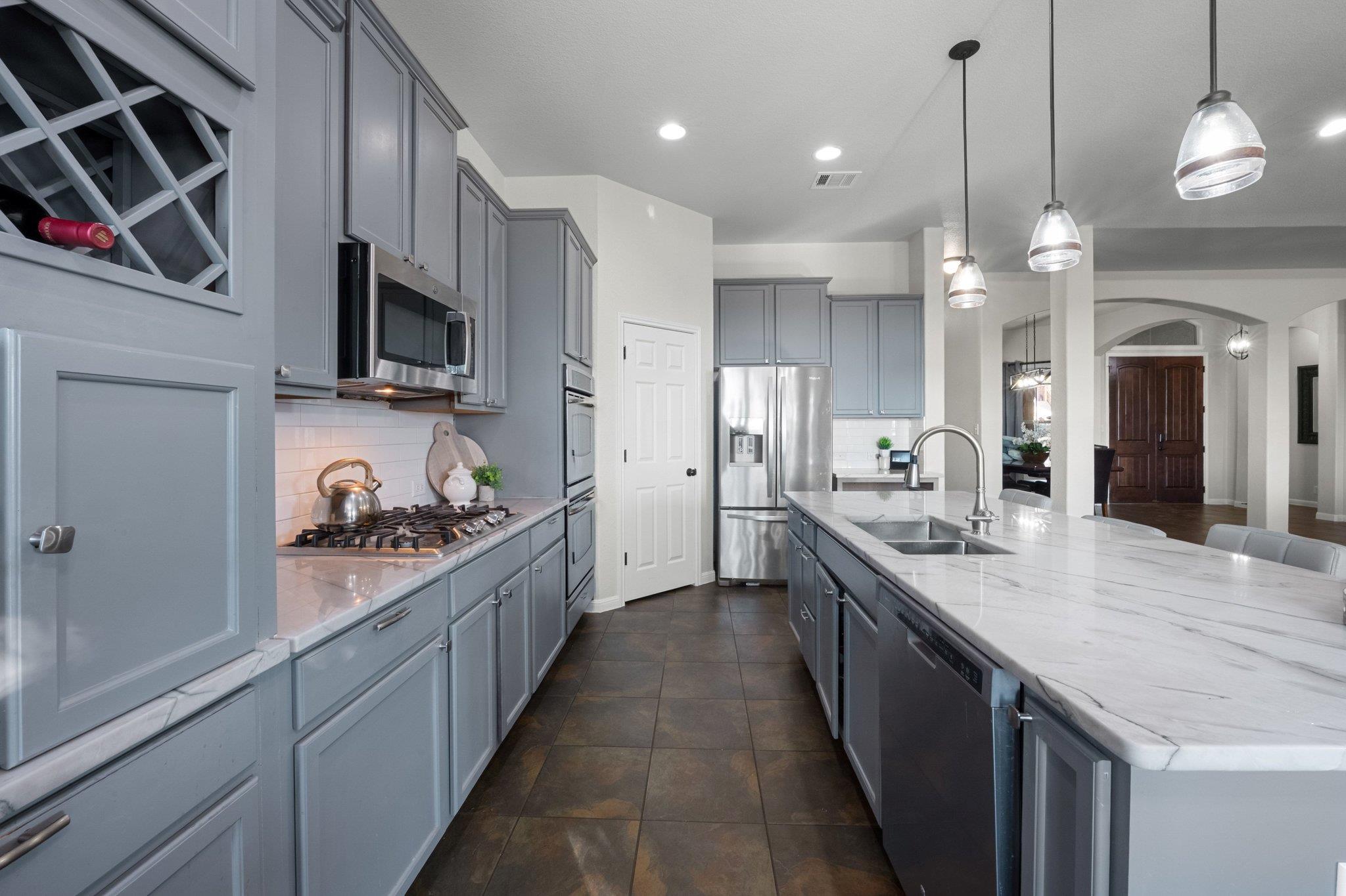 22112 Rock Wren Rd, Spicewood, TX 78669