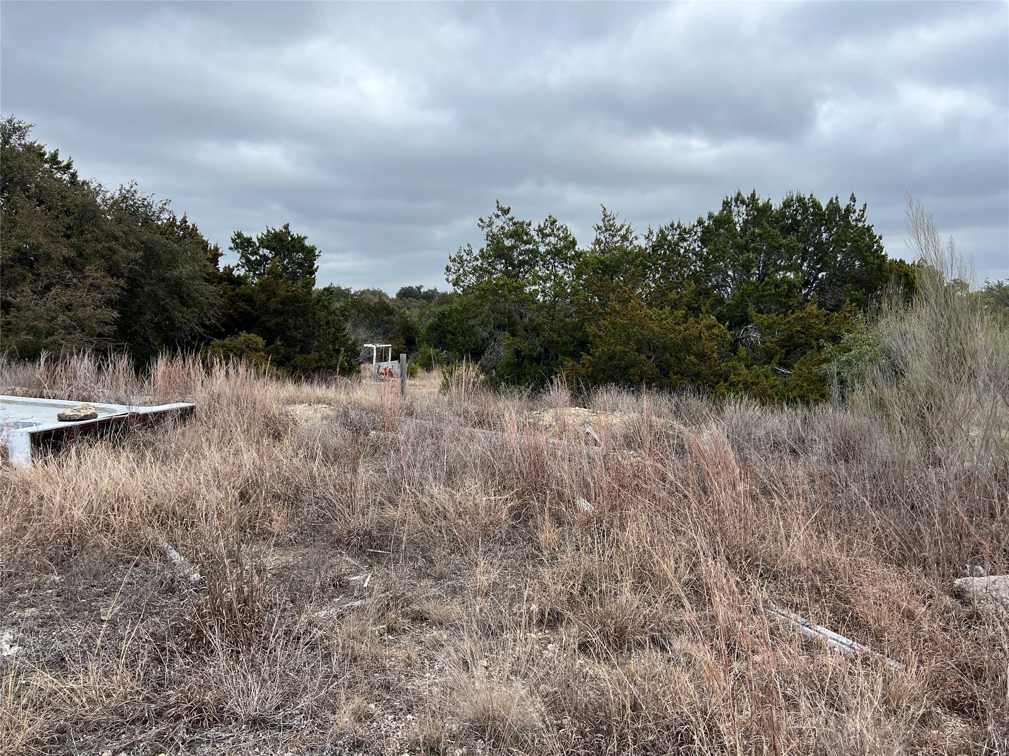 4 Anglin Ln, Austin, TX 78737