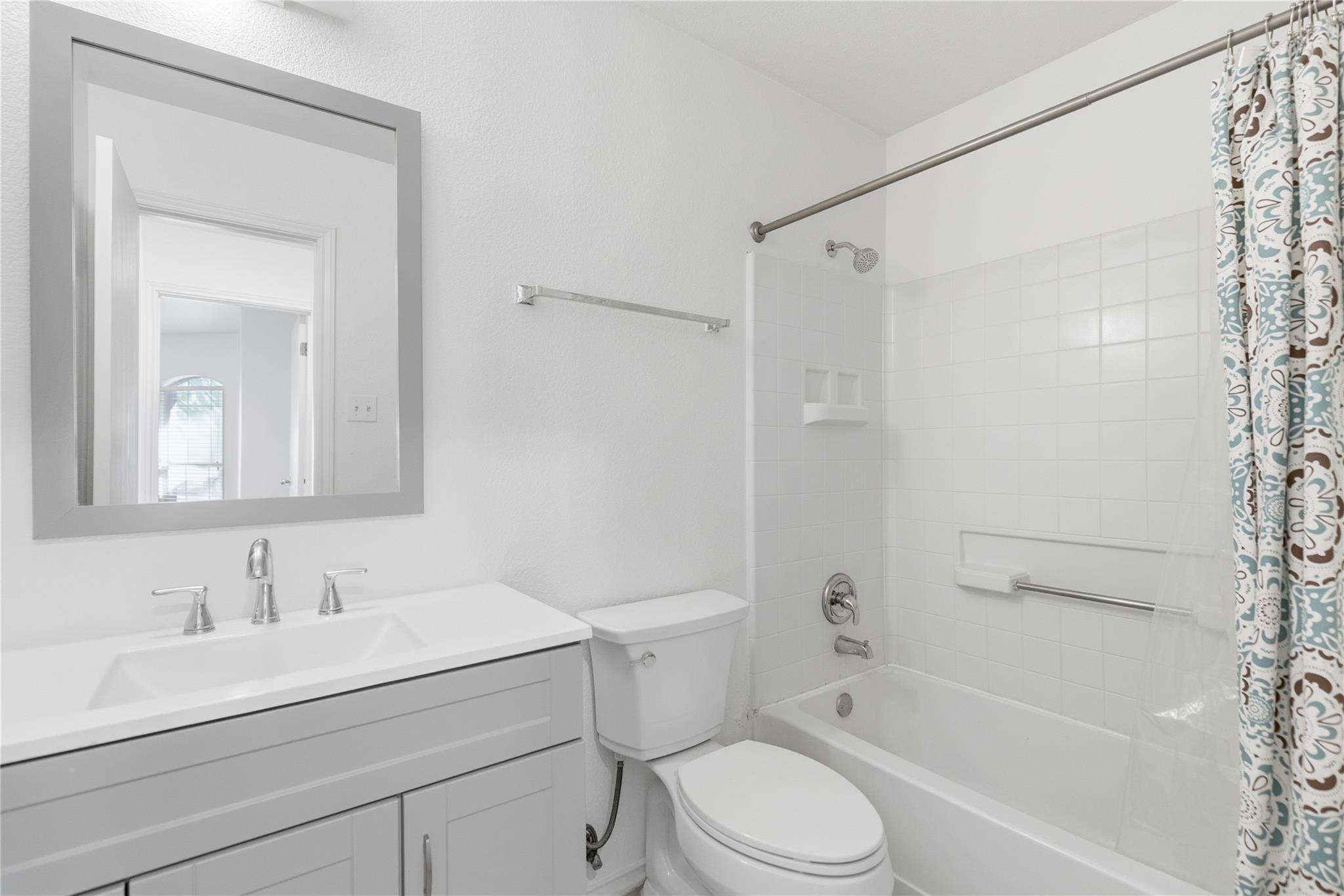 160 Orion Cv, Kyle, TX 78640